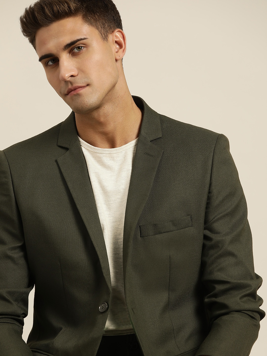 

INVICTUS Men Olive Green Self Design Slim Fit Single-Breasted Blazer