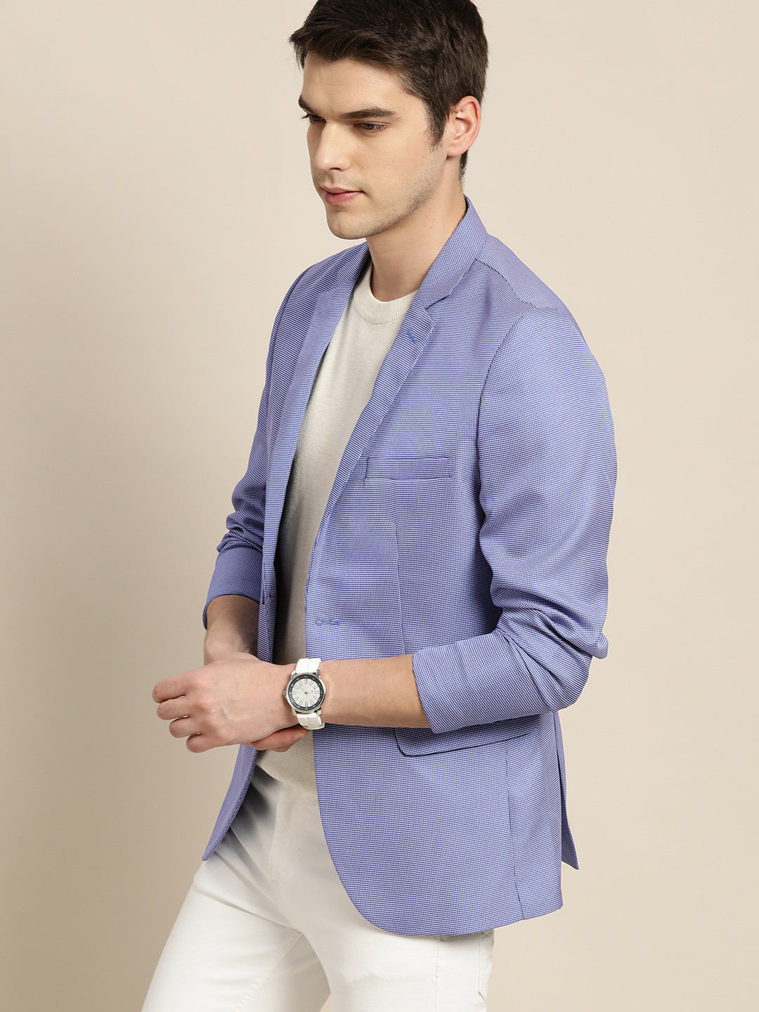 

INVICTUS Men Blue & White Self-Design Slim Fit Smart Casual Blazer
