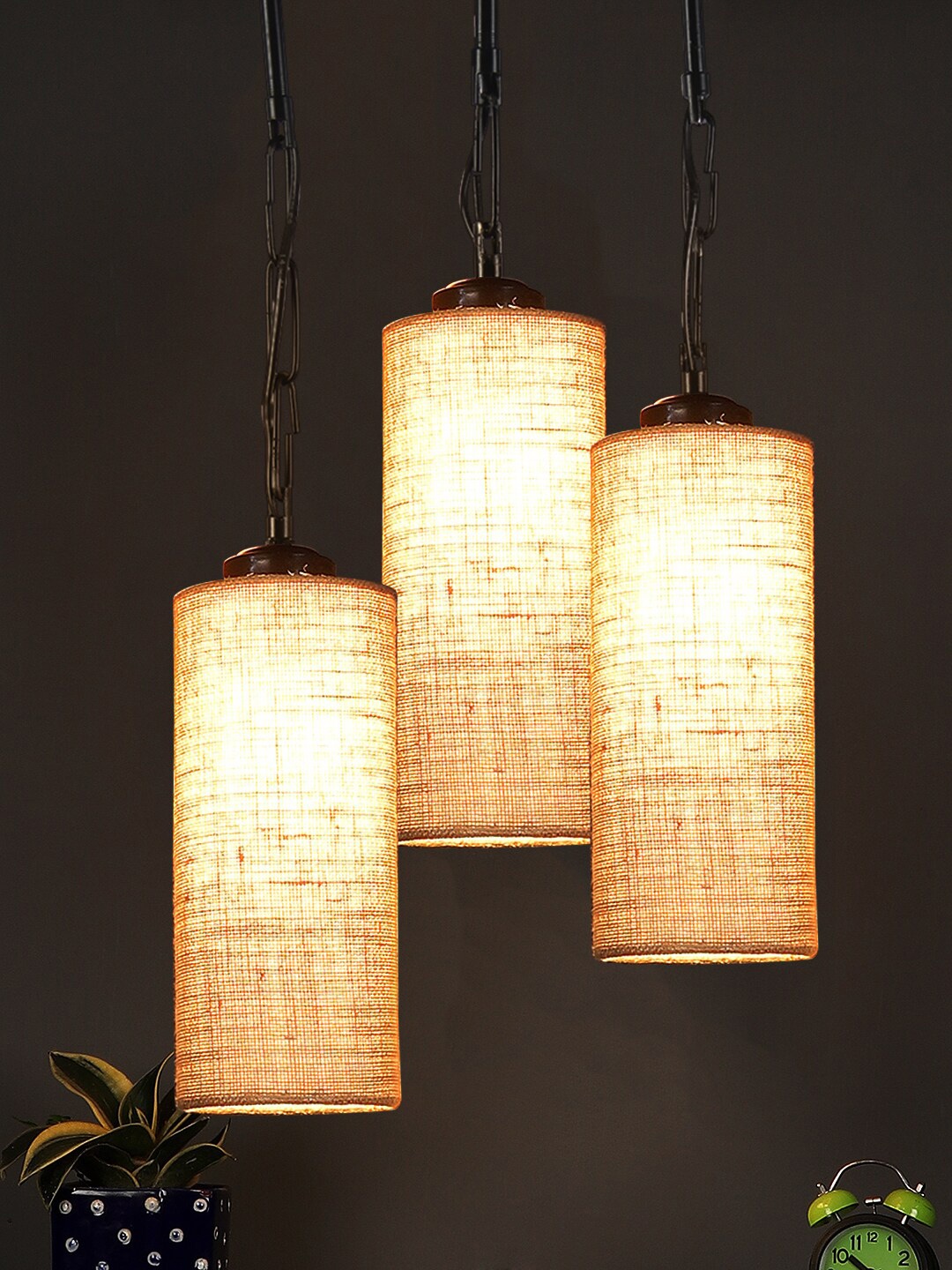 

Devansh Beige Cylindrical Drum Cluster Ceiling Lamp