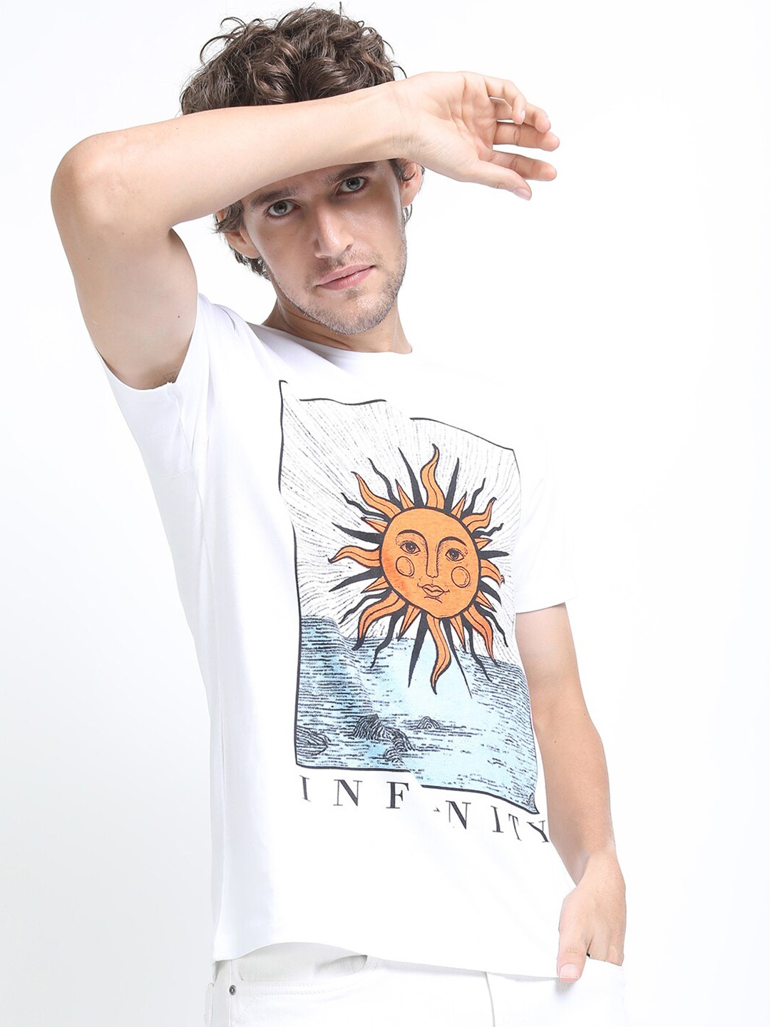 

HIGHLANDER Men White Typography Printed Slim Fit T-shirt