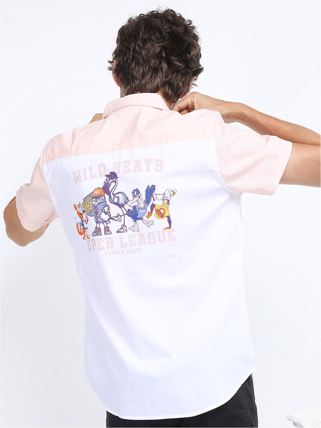 

LOCOMOTIVE Men White Slim Fit Printed Casual Shirt