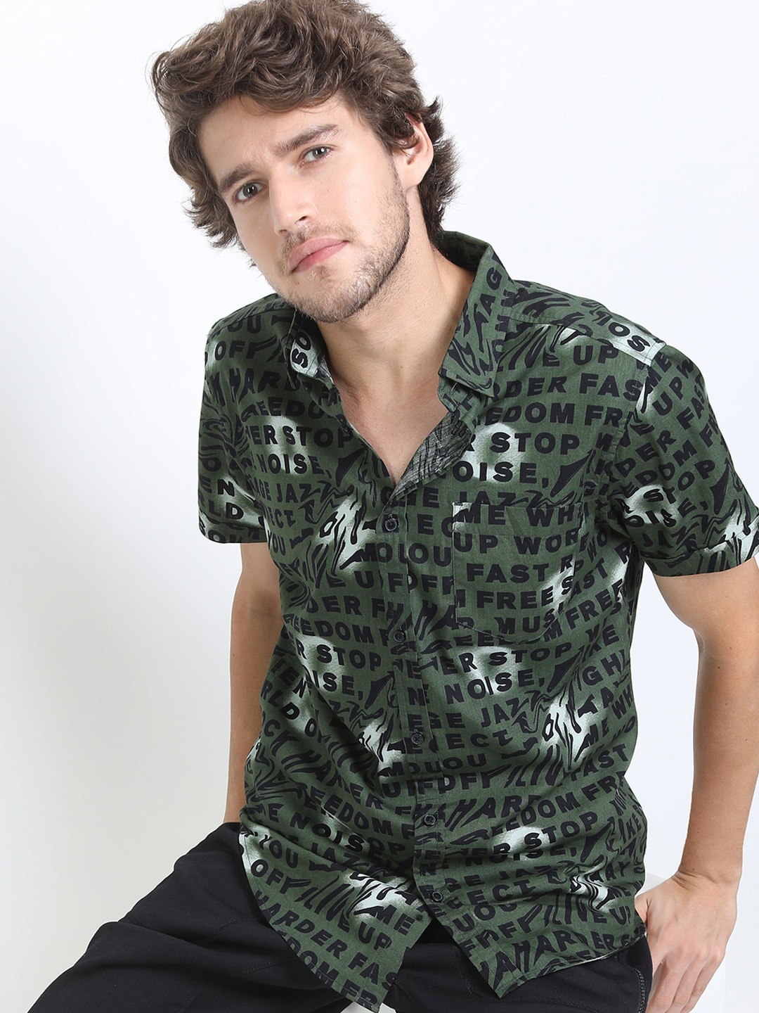 

KETCH Men Olive Green Slim Fit Floral Printed Casual Shirt