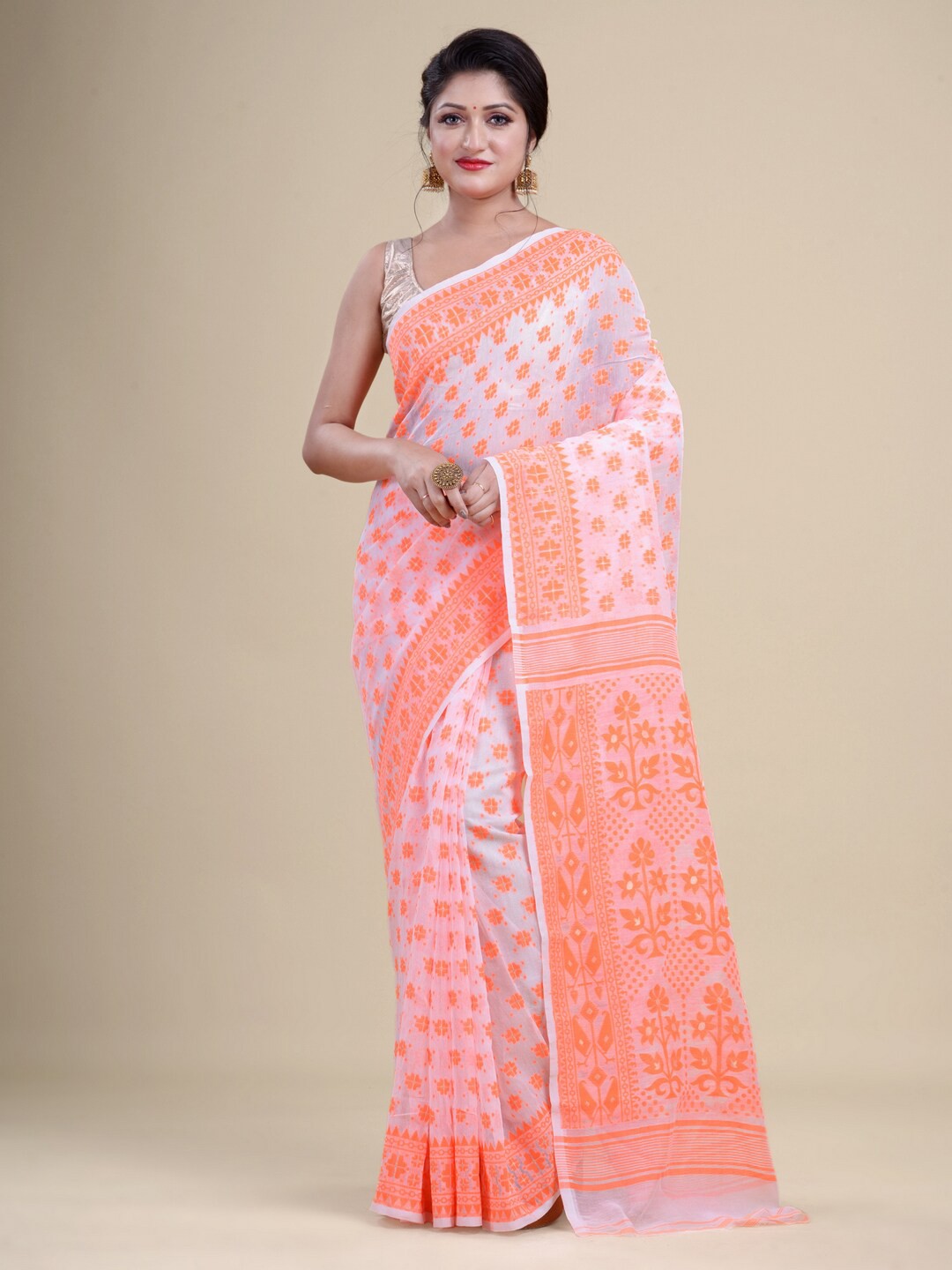 

Laa Calcutta White & Orange Woven Design Zari Silk Cotton Jamdani Saree