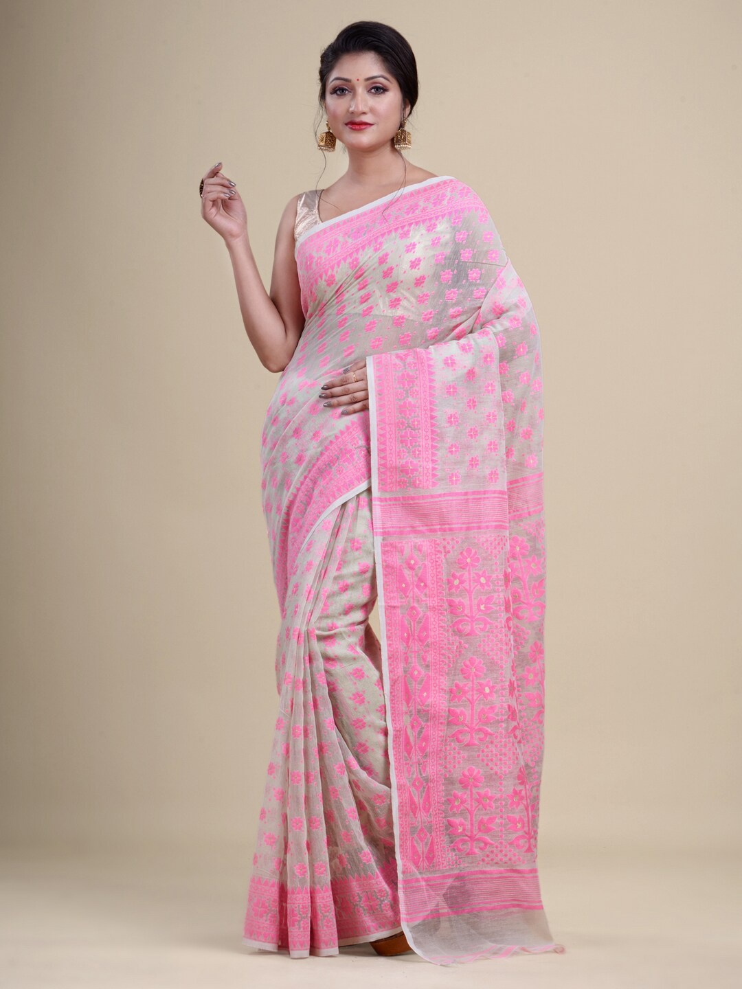 

Laa Calcutta Off White & Pink Woven Design Zari Silk Cotton Jamdani Saree