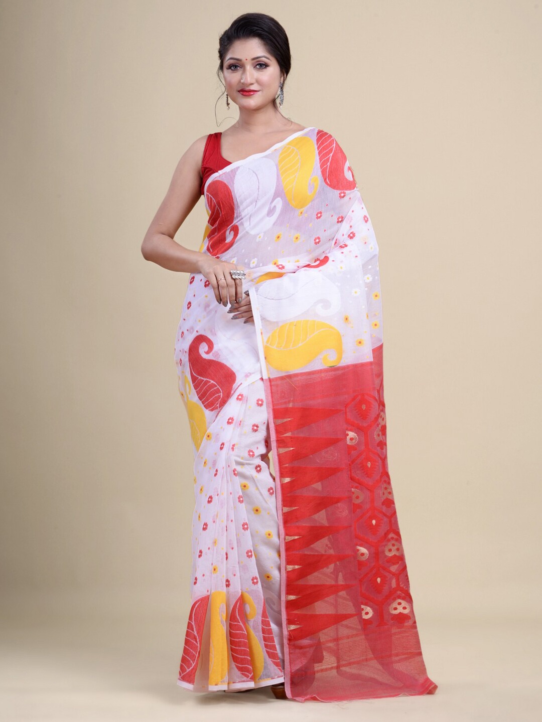 

Laa Calcutta White & Red Woven Design Zari Silk Cotton Jamdani Saree