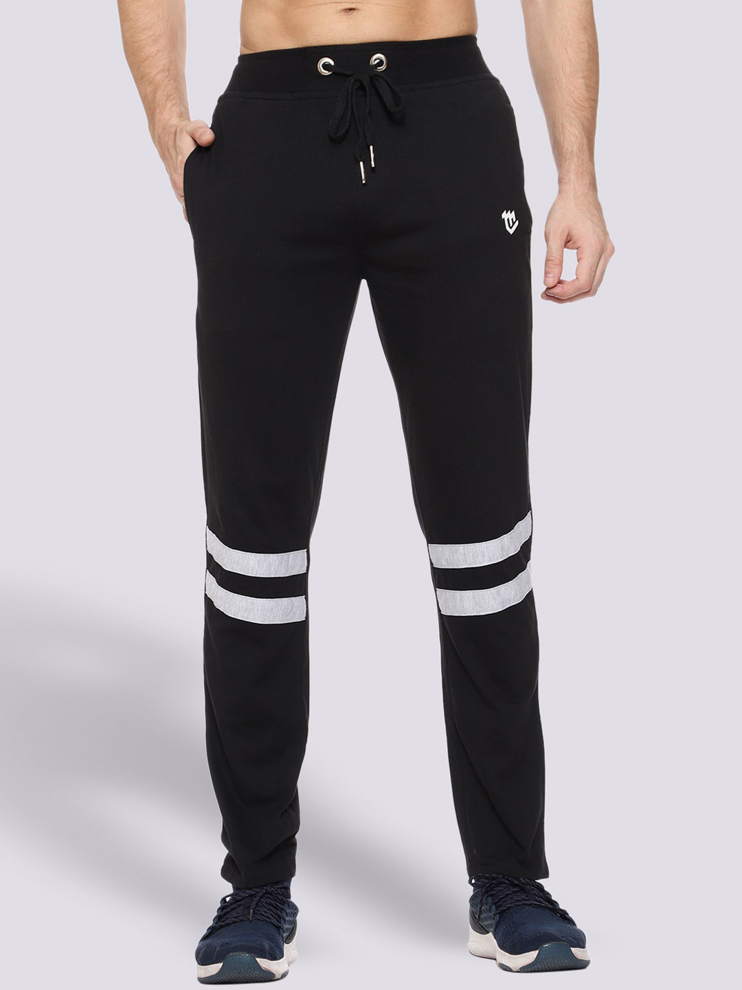 

Mark Leute Men Black Solid Regular Fit Track Pants
