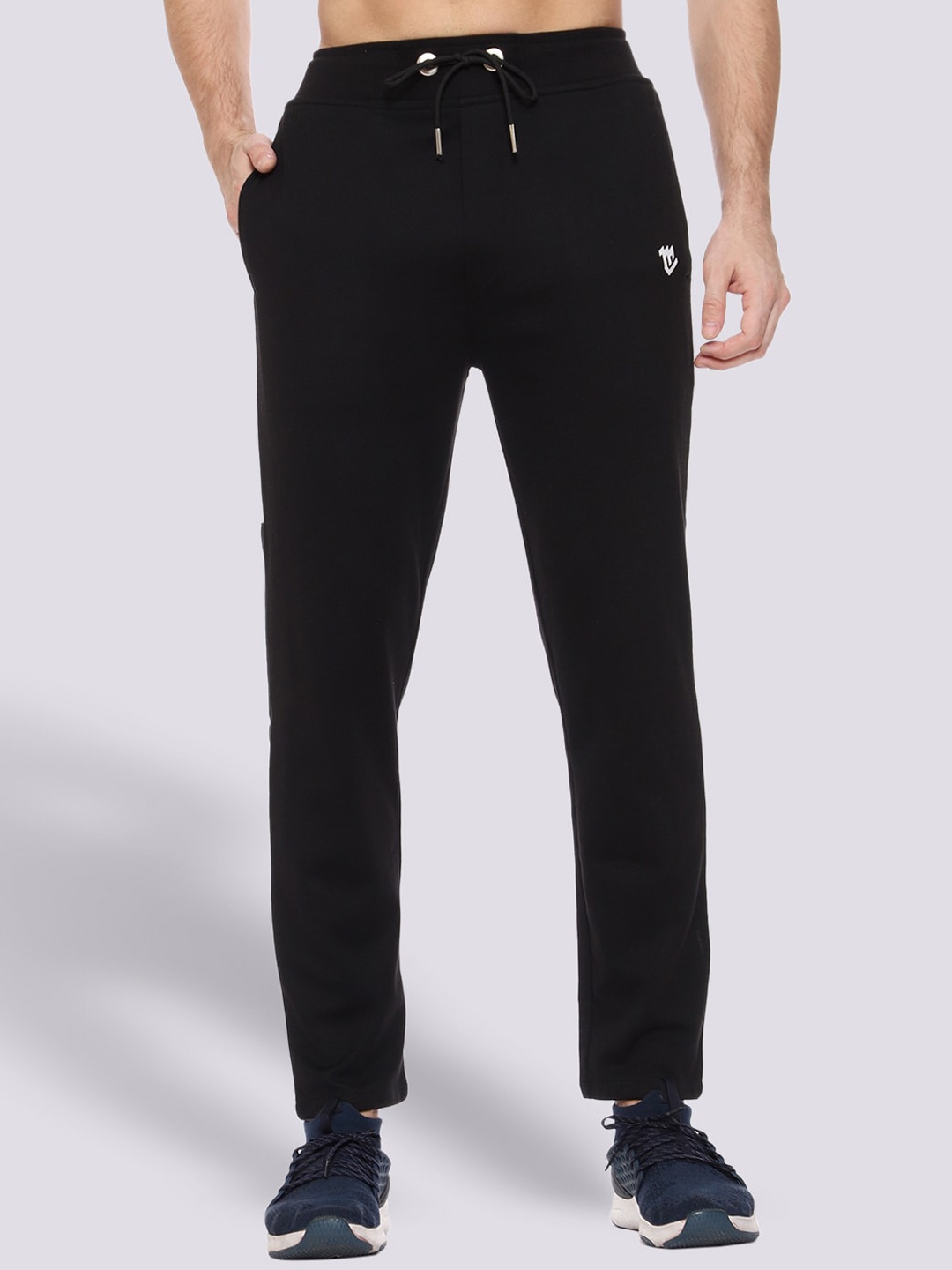 

Mark Leute Men Black Solid Track Pants