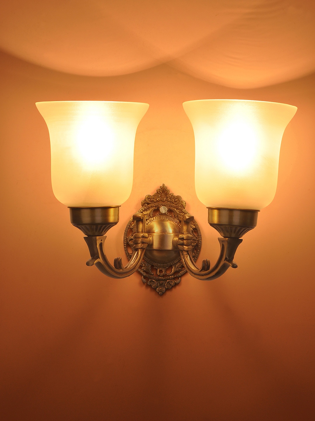 

Fos Lighting Gold-Toned Dual Wallchiere