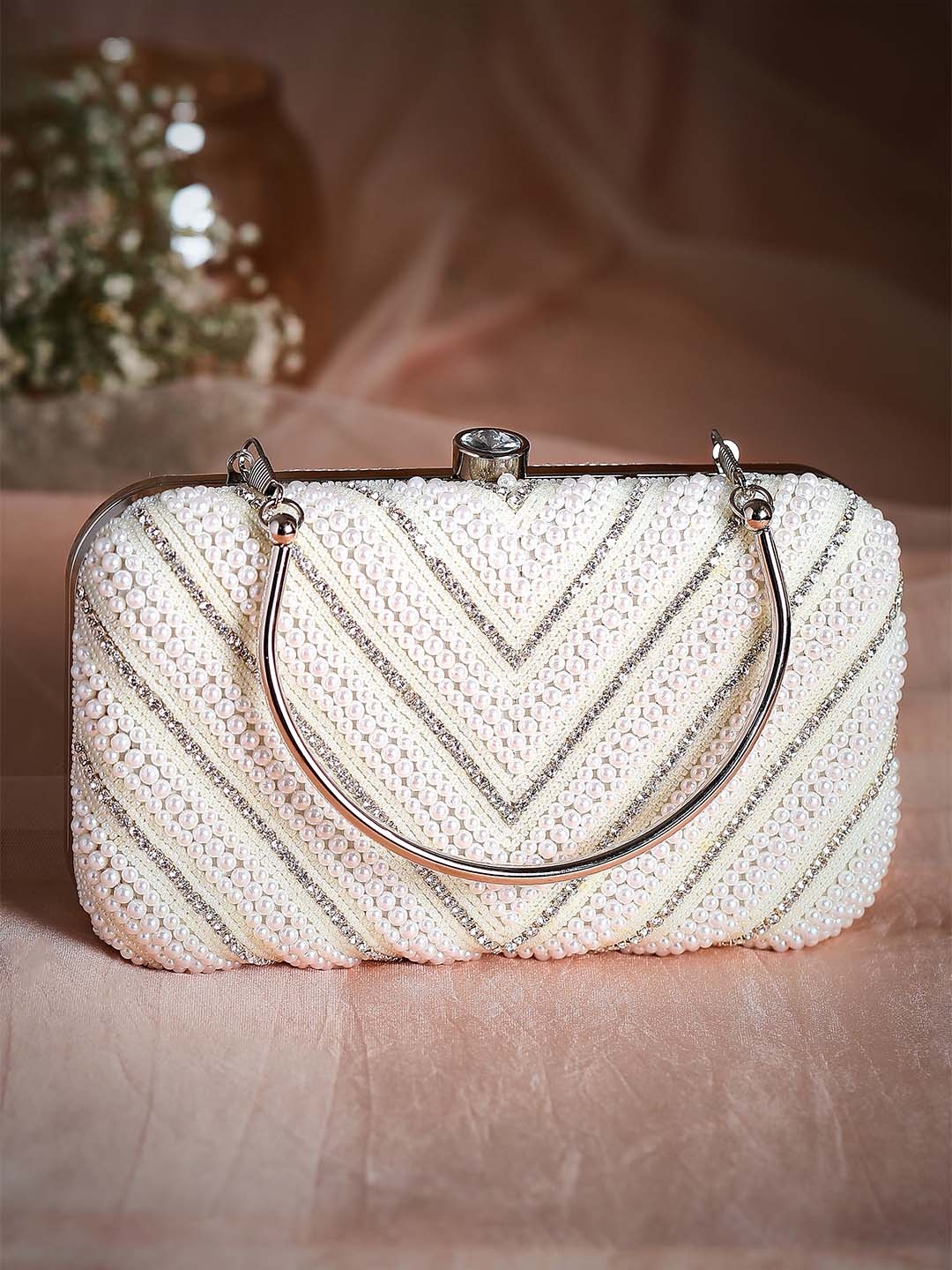 

Rubans White Embellished Box Clutch