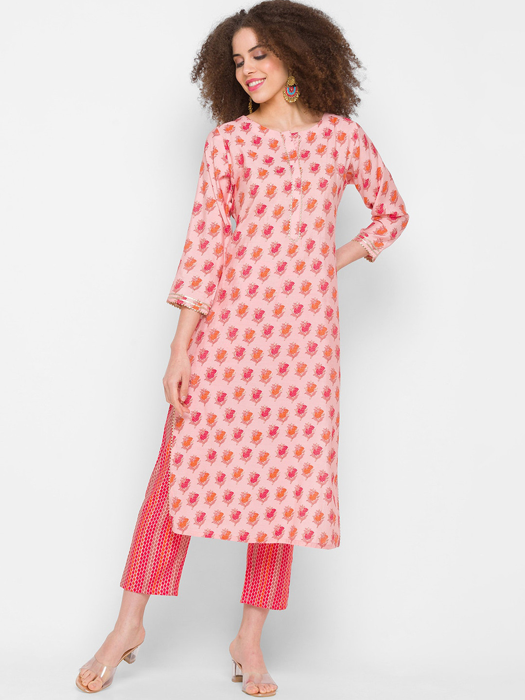 

TANKHI Women Pink Floral Printed Chanderi Cotton Kurta with Trousers