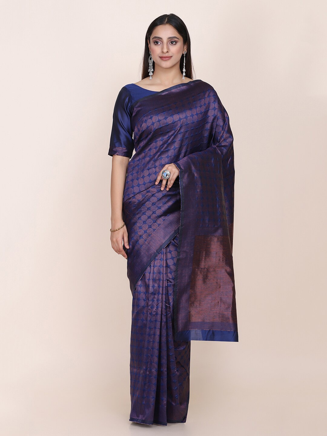 

Shaily Navy Blue & Copper-Toned Geometric Zari Silk Blend Saree