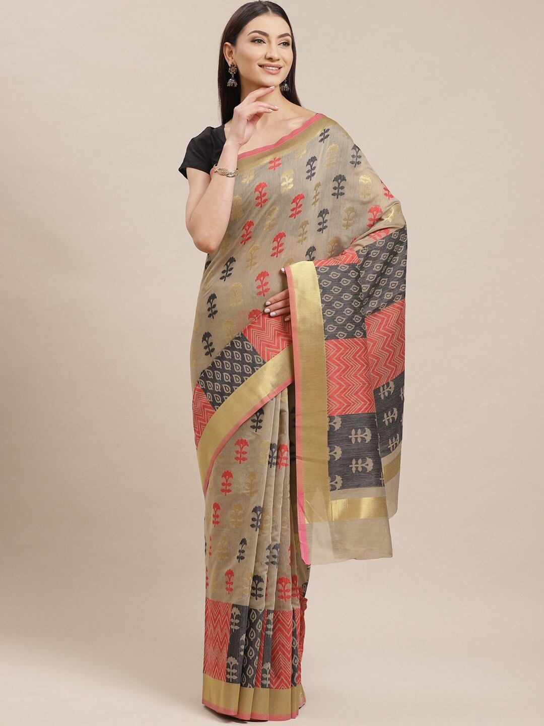 

Shaily Beige & Grey Ethnic Motifs Silk Cotton Saree
