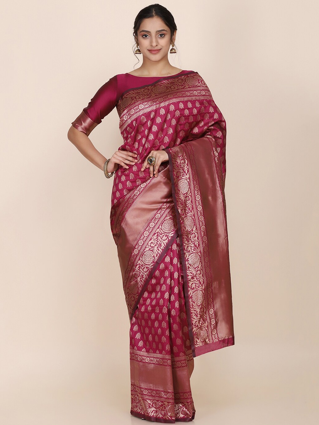 

Shaily Purple & Gold-Toned Ethnic Motifs Woven Design Silk Blend Saree