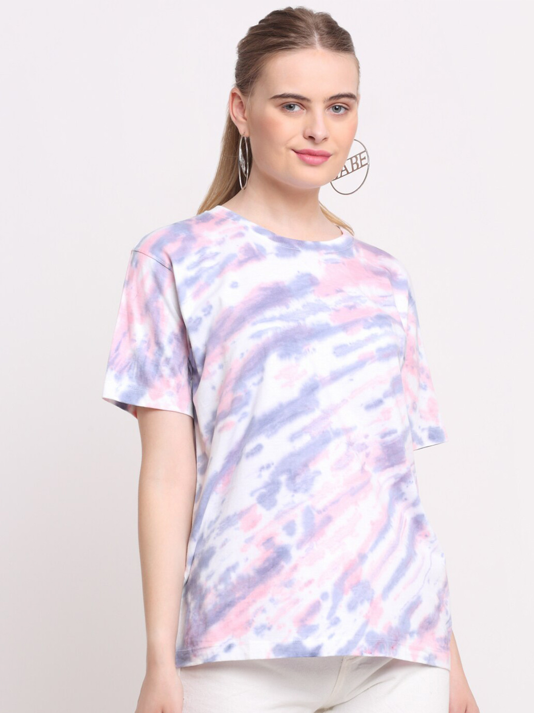 

Ennoble Women Multicoloured Tie & Dyed Drop-Shoulder Sleeves T-shirt, White