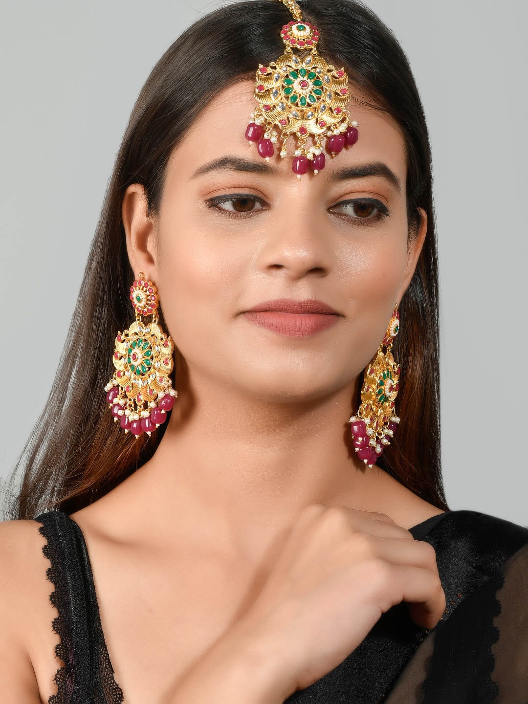

Silvermerc Designs Gold-Plated Red & Green Mangtikka With Chandbali Earrings