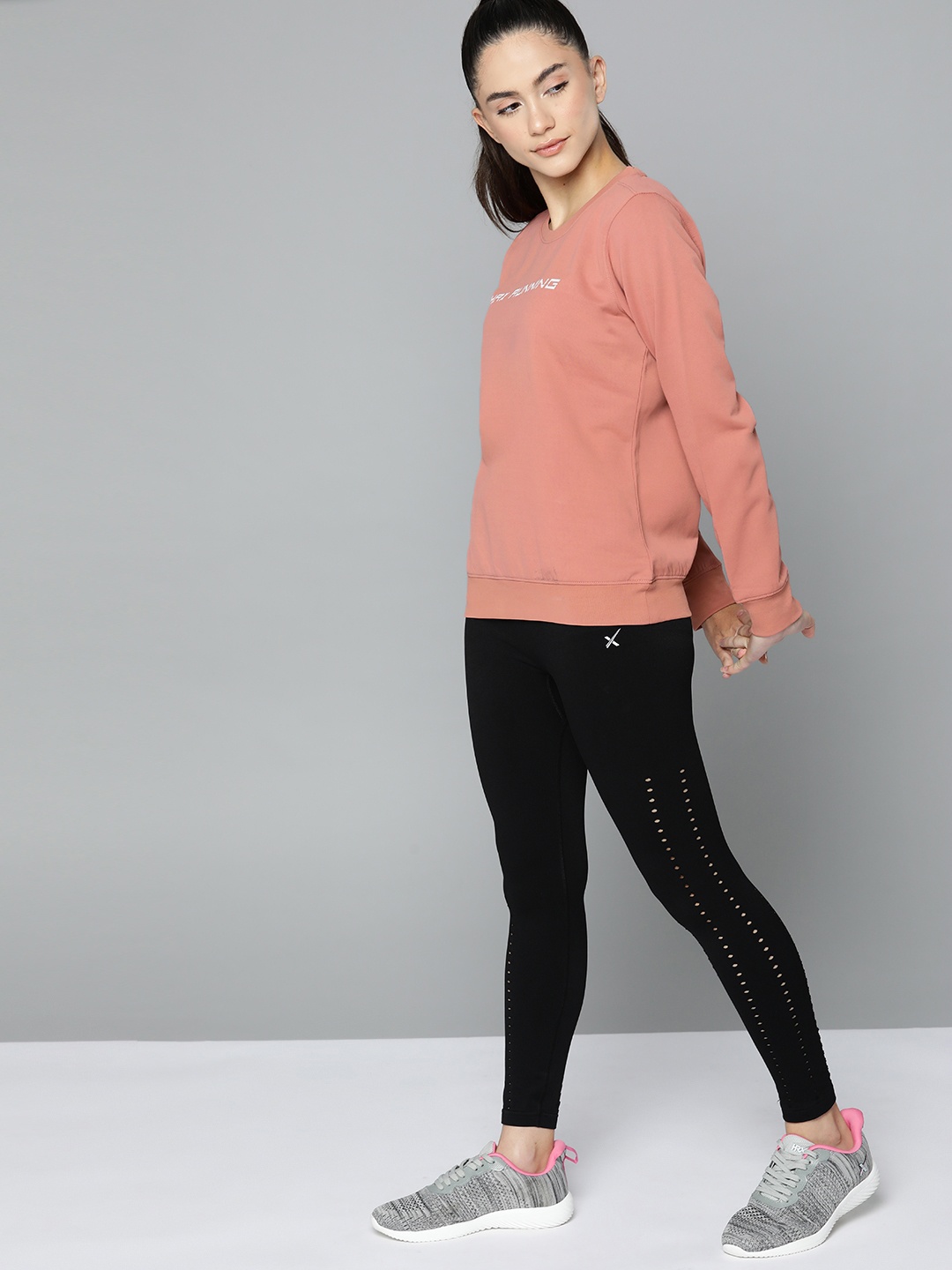 

HRX by Hrithik Roshan Women Dusty Pink Brand Logo Printed Rapid-Dry Running Sweatshirt, Rose