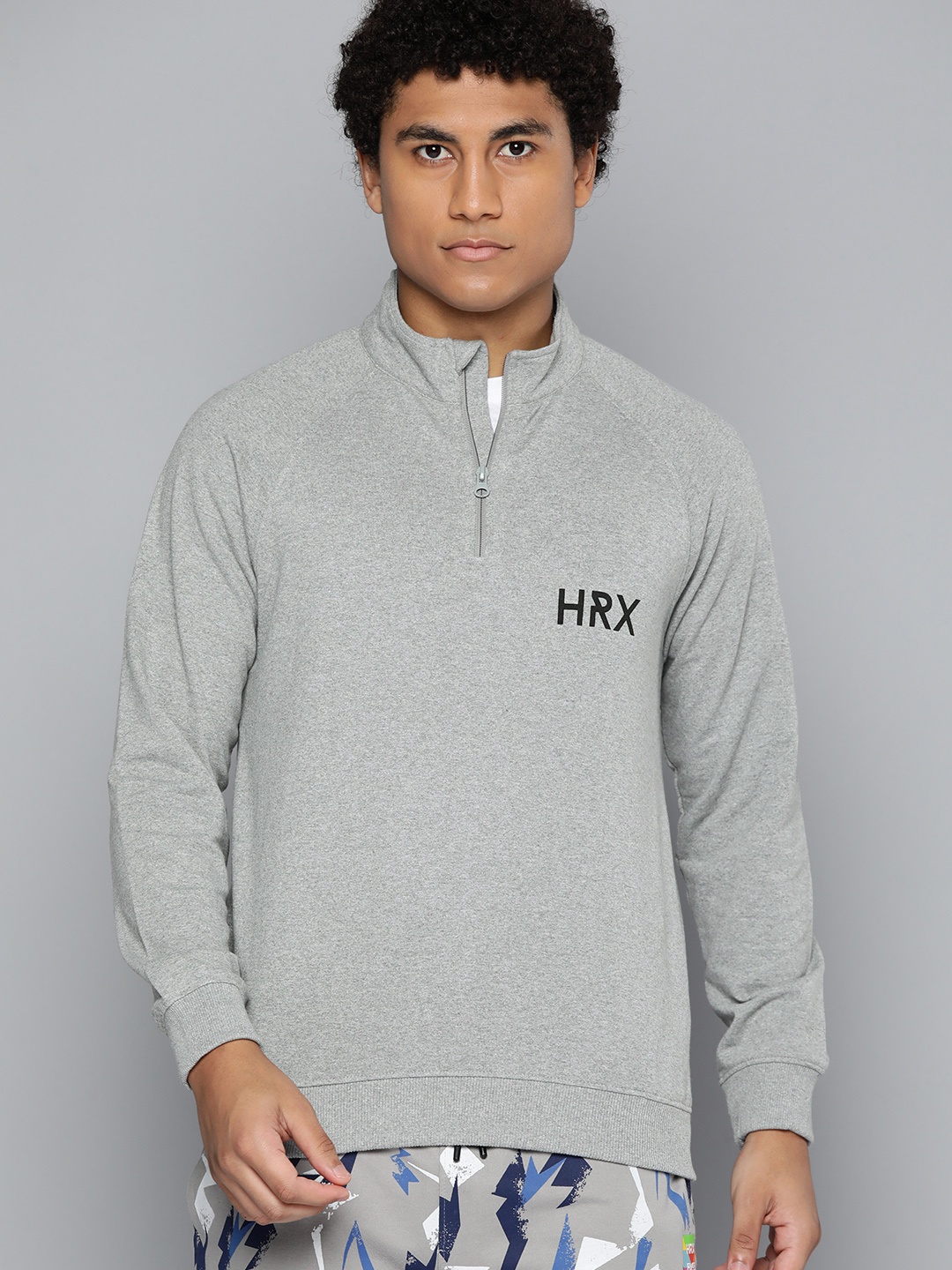 

HRX by Hrithik Roshan Men Grey Melange Solid Sweatshirt