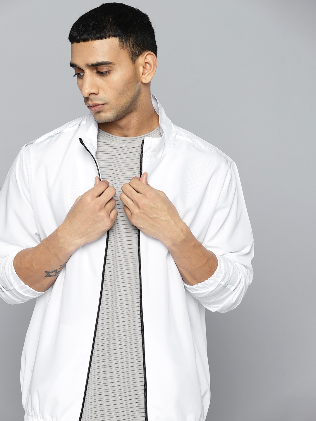 

HRX by Hrithik Roshan Men White Solid Rapid-Dry Running Jacket