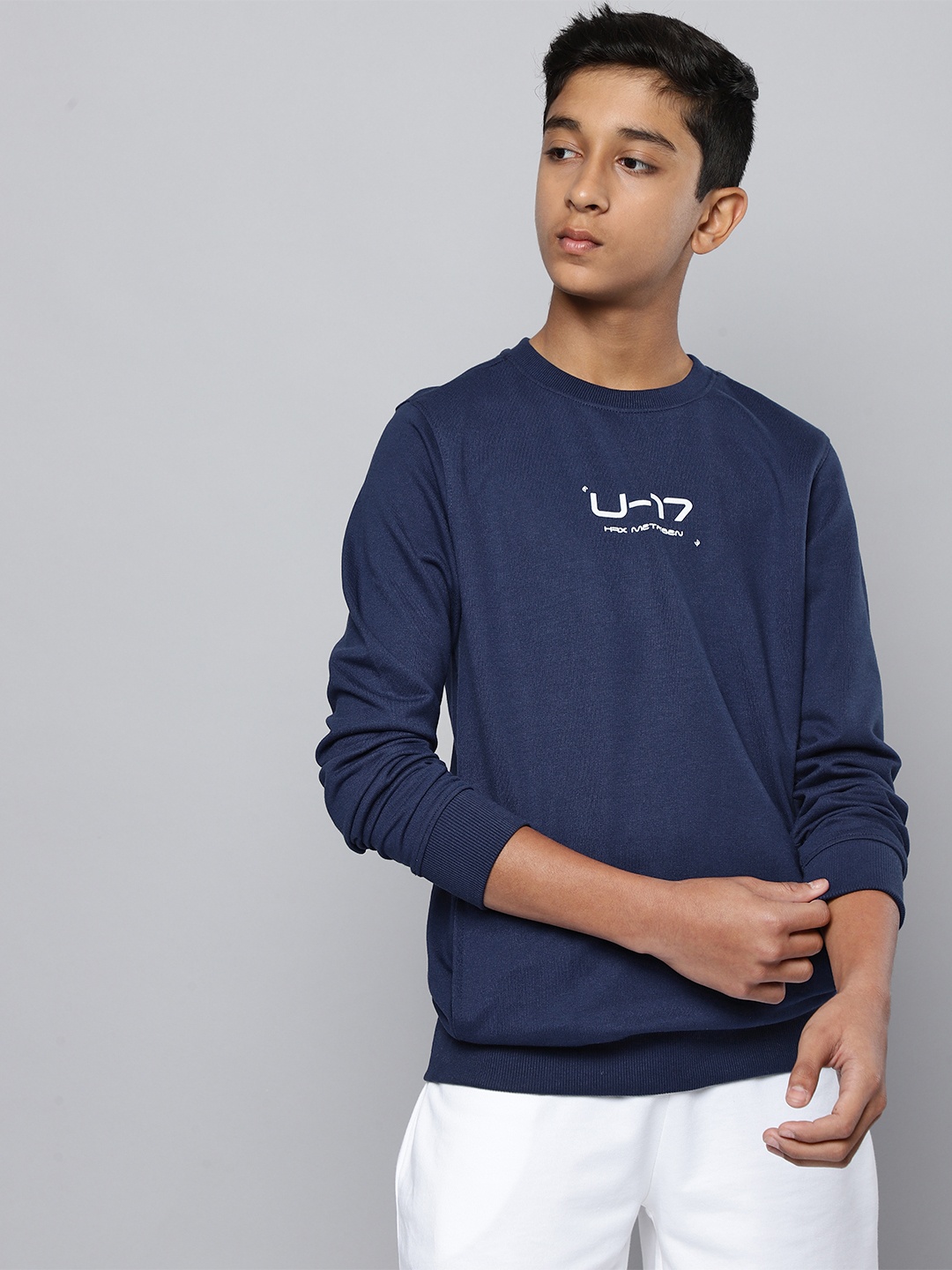 

HRX by Hrithik Roshan Boys Navy Blue Solid Sweatshirt