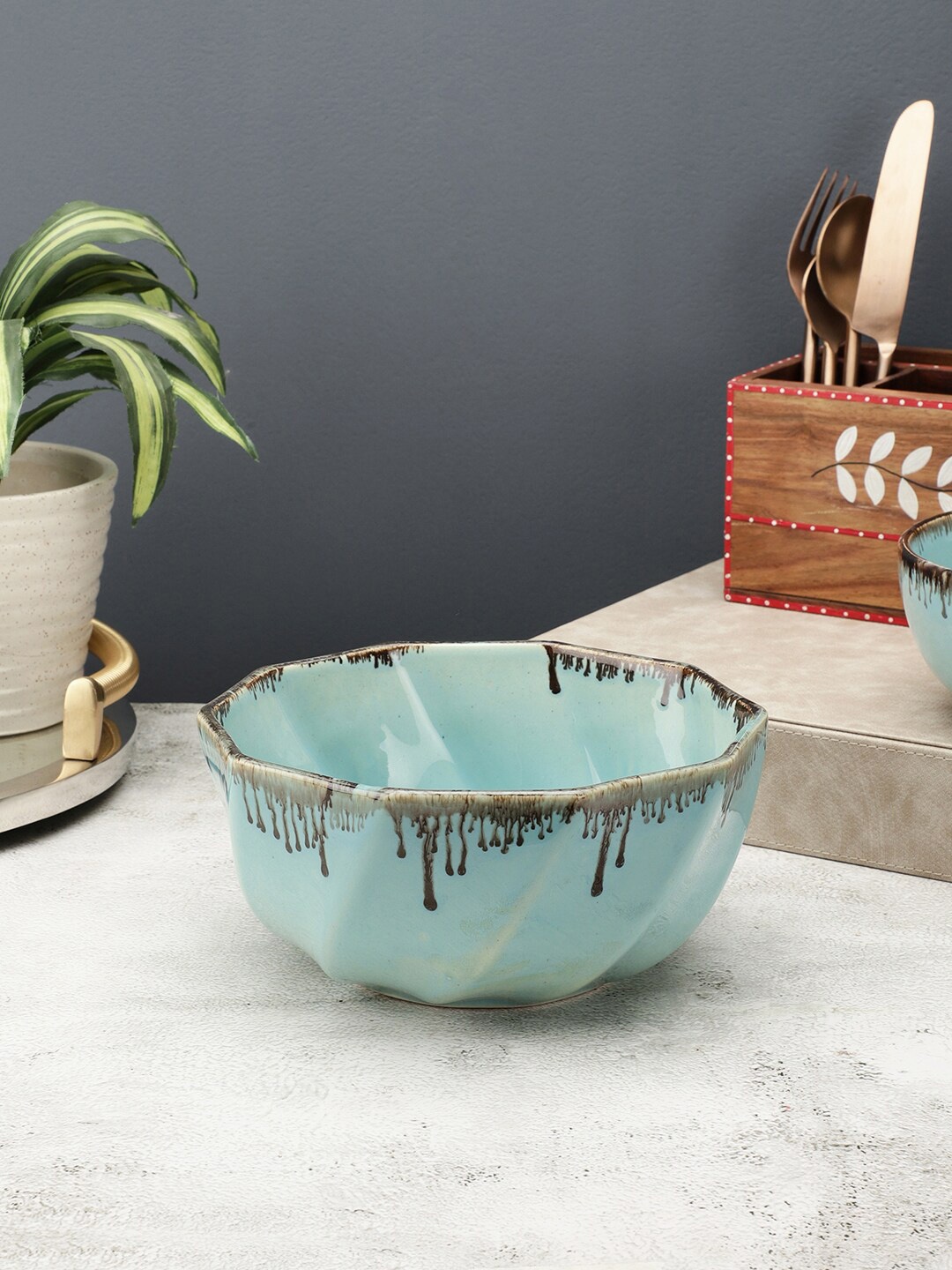 

VarEesha Mint Green Printed Ceramic Serving Bowl