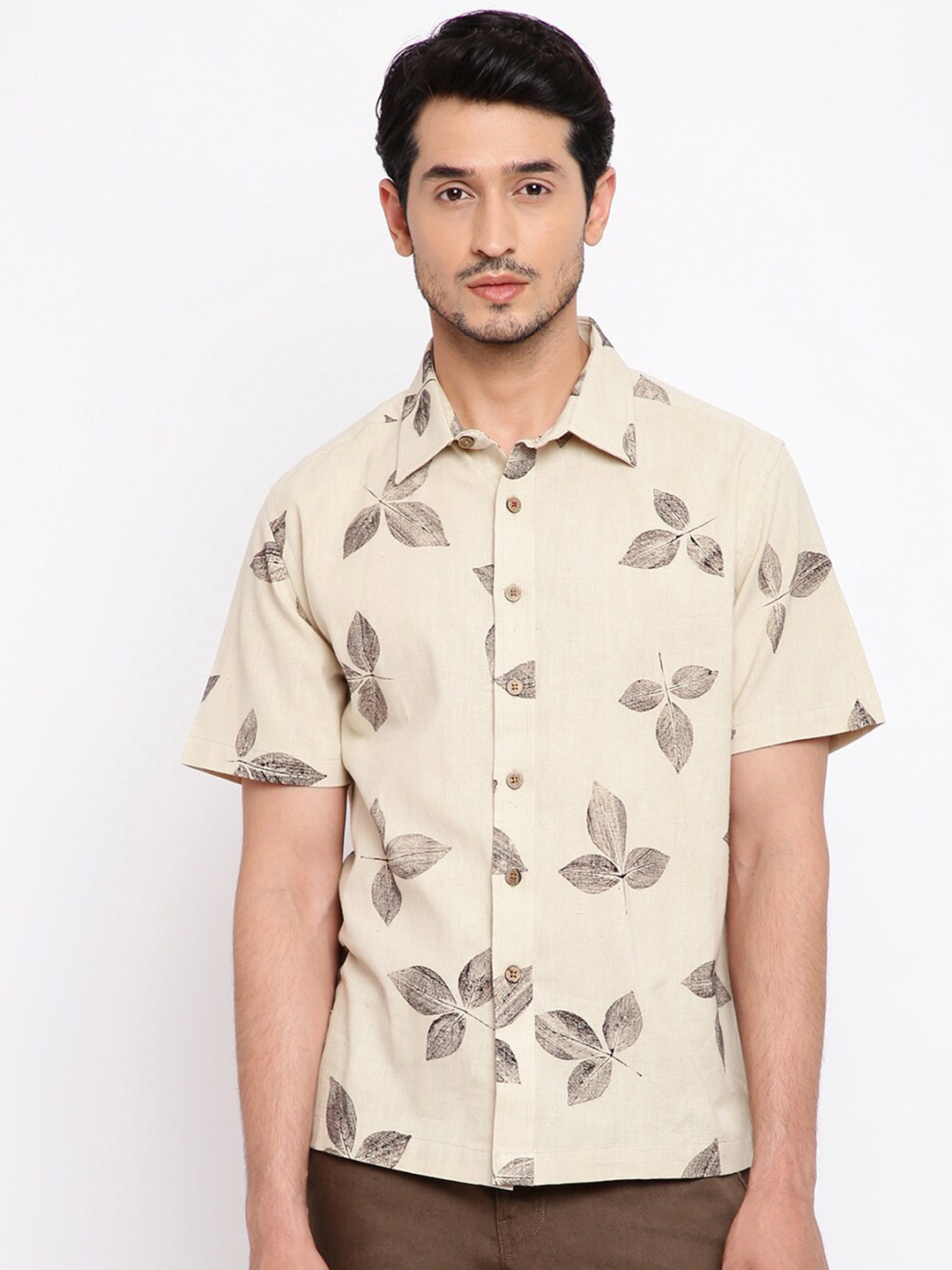 

Fabindia Men Beige Classic Regular Fit Printed Cotton Casual Shirt