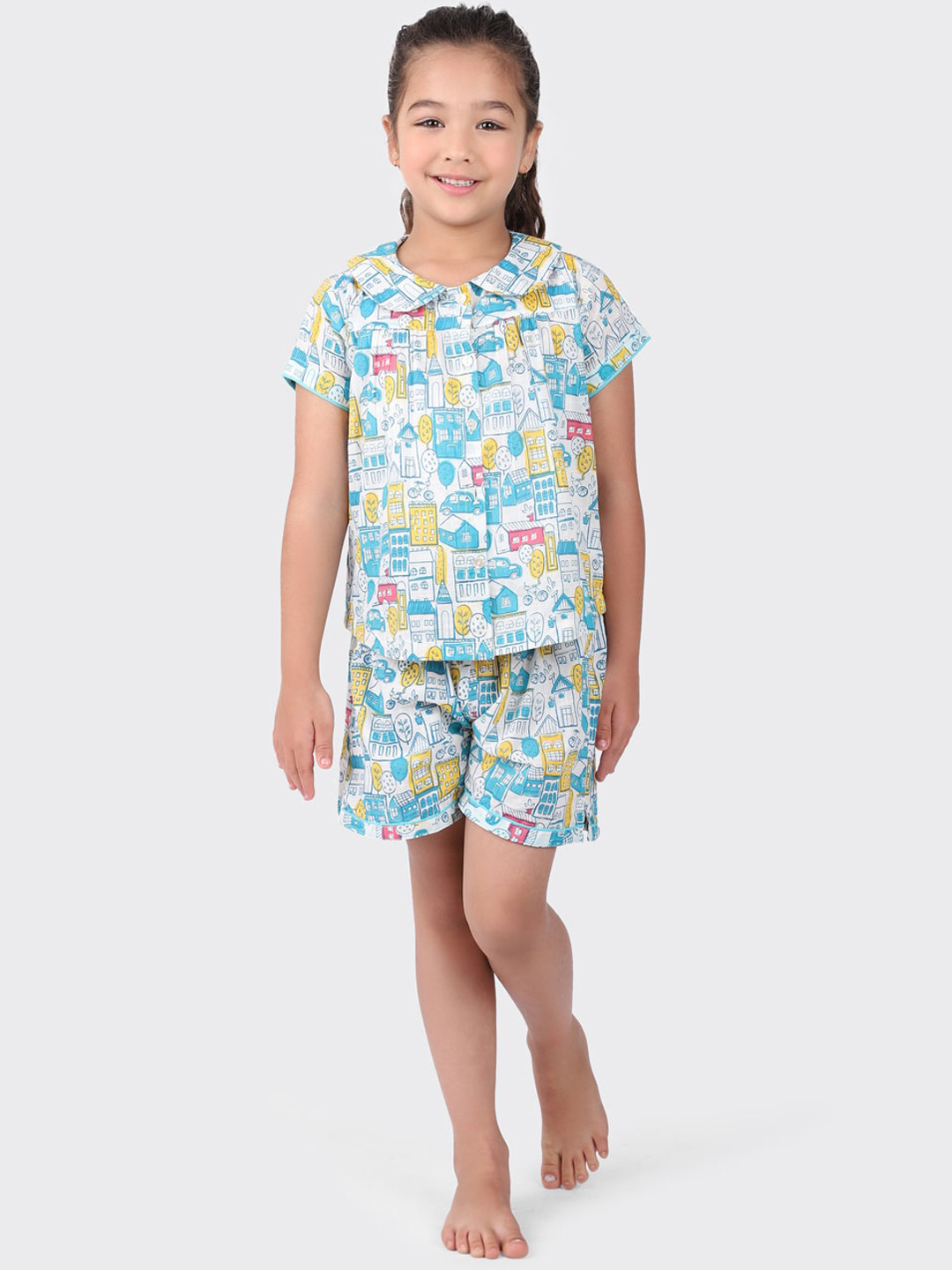 

Fabindia Girls White & Blue Printed Night suit