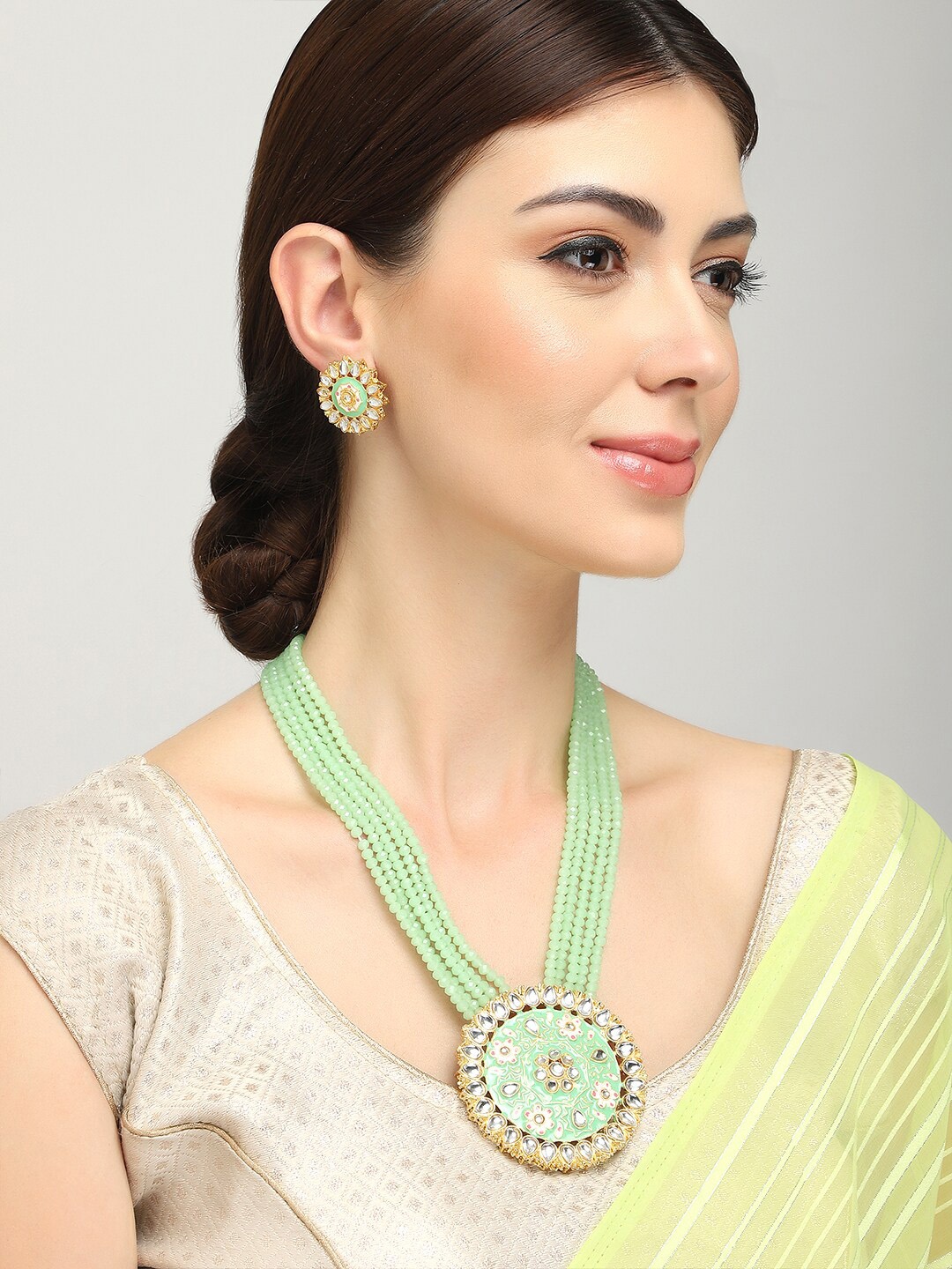 

Yellow Chimes Gold Plated & Green Beaded Layered Jewellery Set