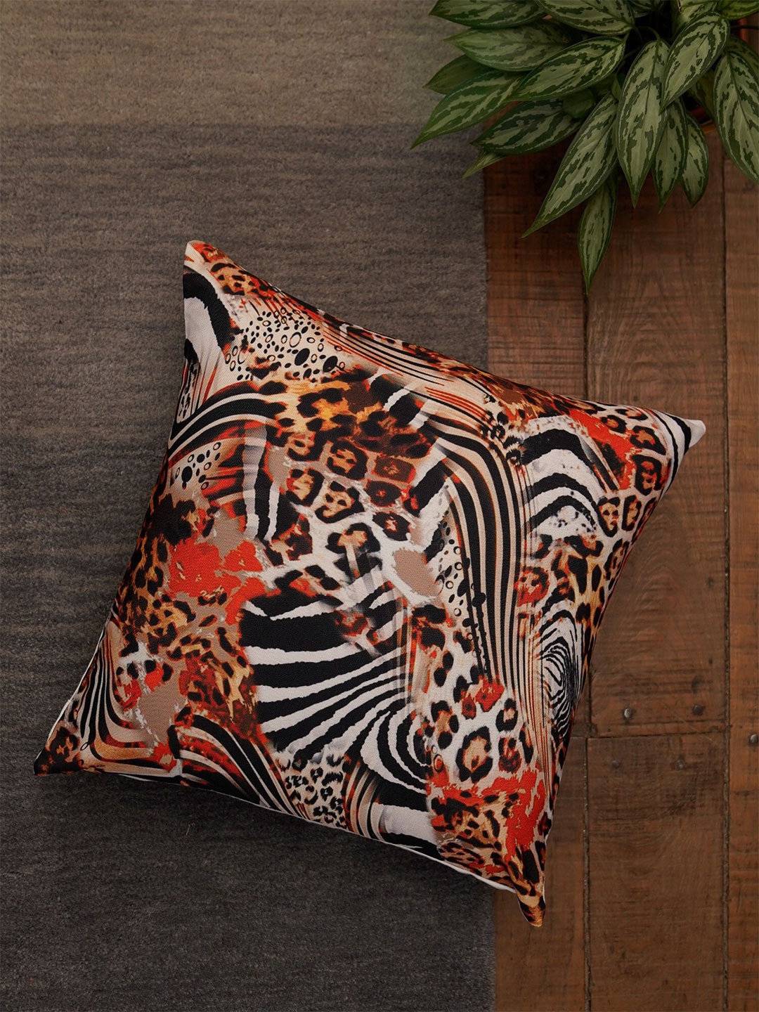 

ZEBA White & Black Abstract Square Cushion Cover