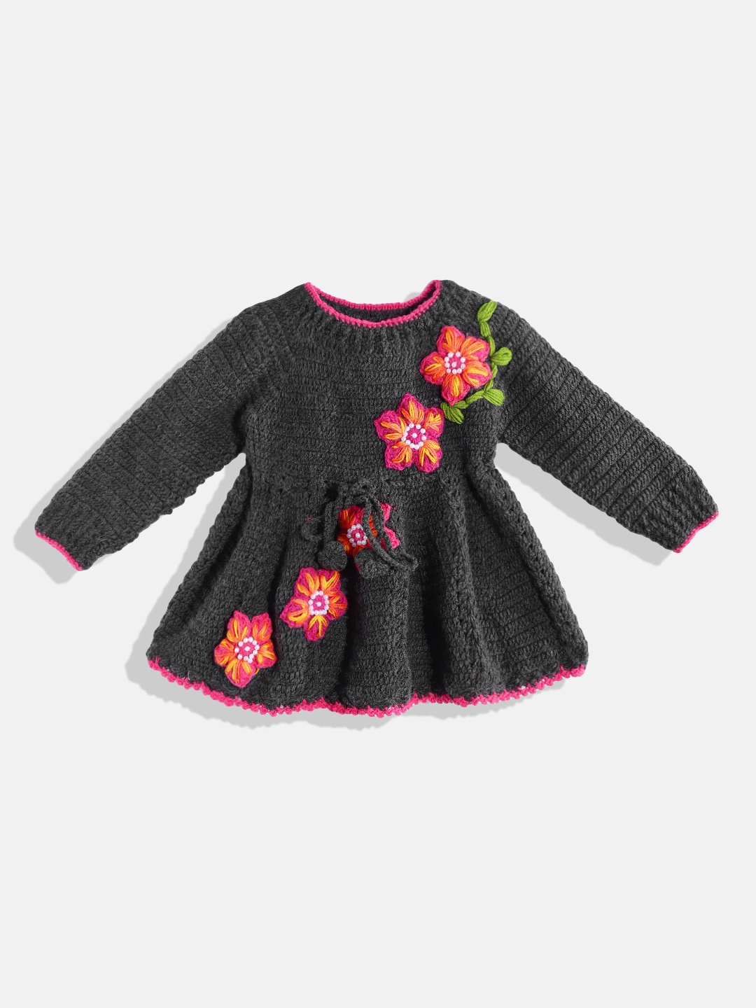 

CHUTPUT Charcoal Floral Crochet Jumper Dress