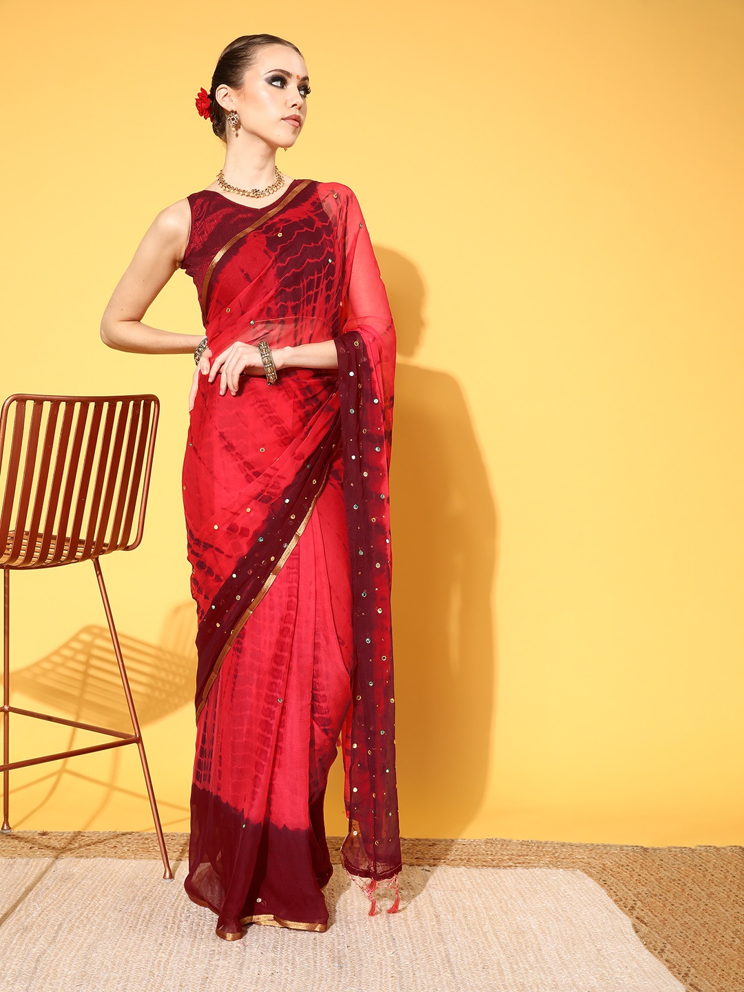 

Chhabra 555 Red & Burgundy Tie and Dye Mirror Work Fusion Bandhani Saree