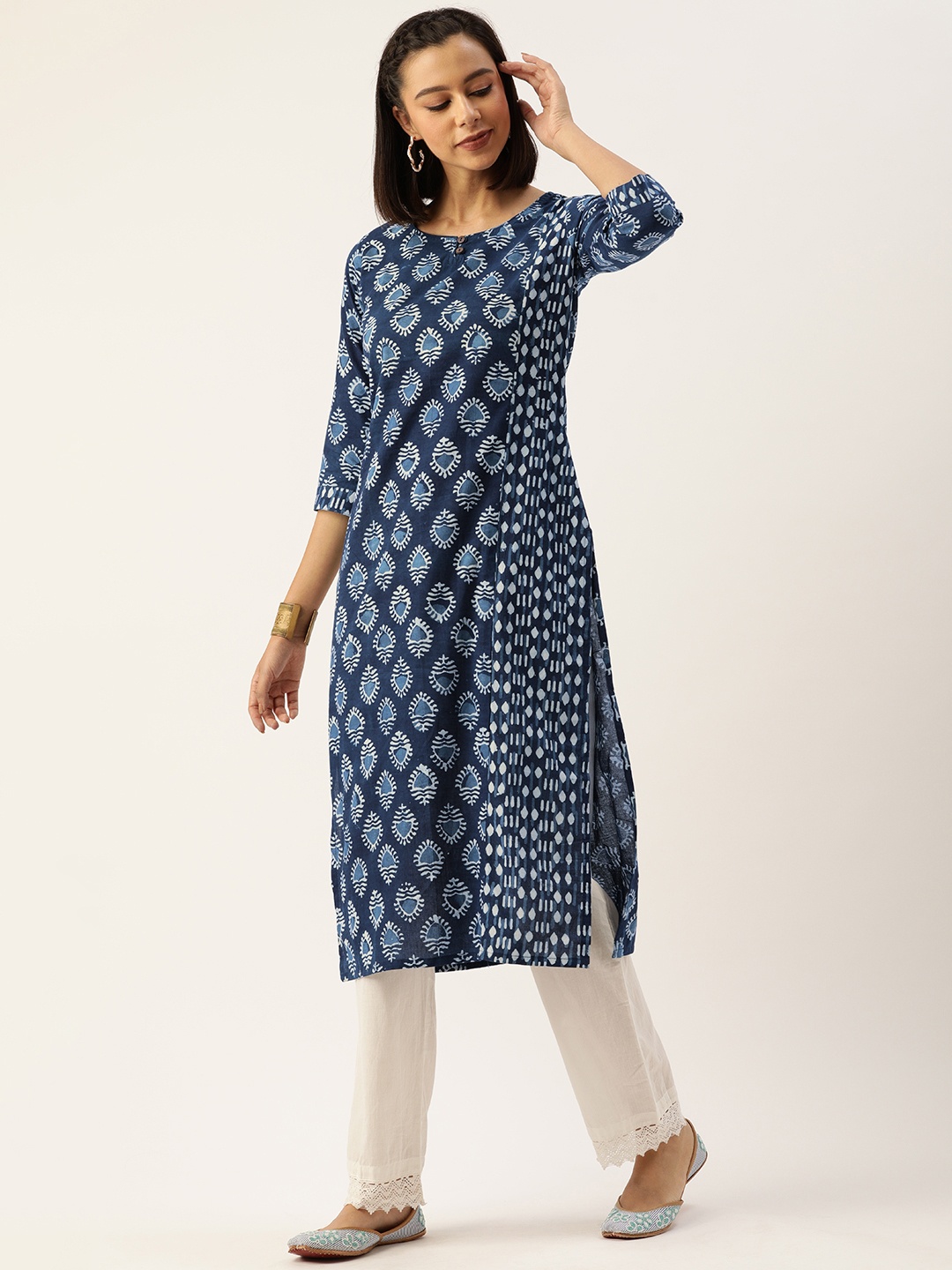 

Saanjh Women Blue & White Ethnic Motifs Printed Kurta