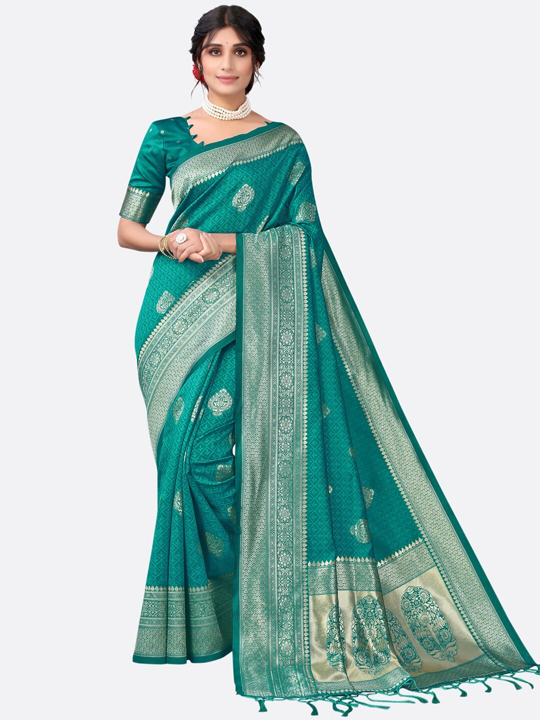 

Satrani Green & Gold-Toned Ethnic Motifs Banarasi Saree