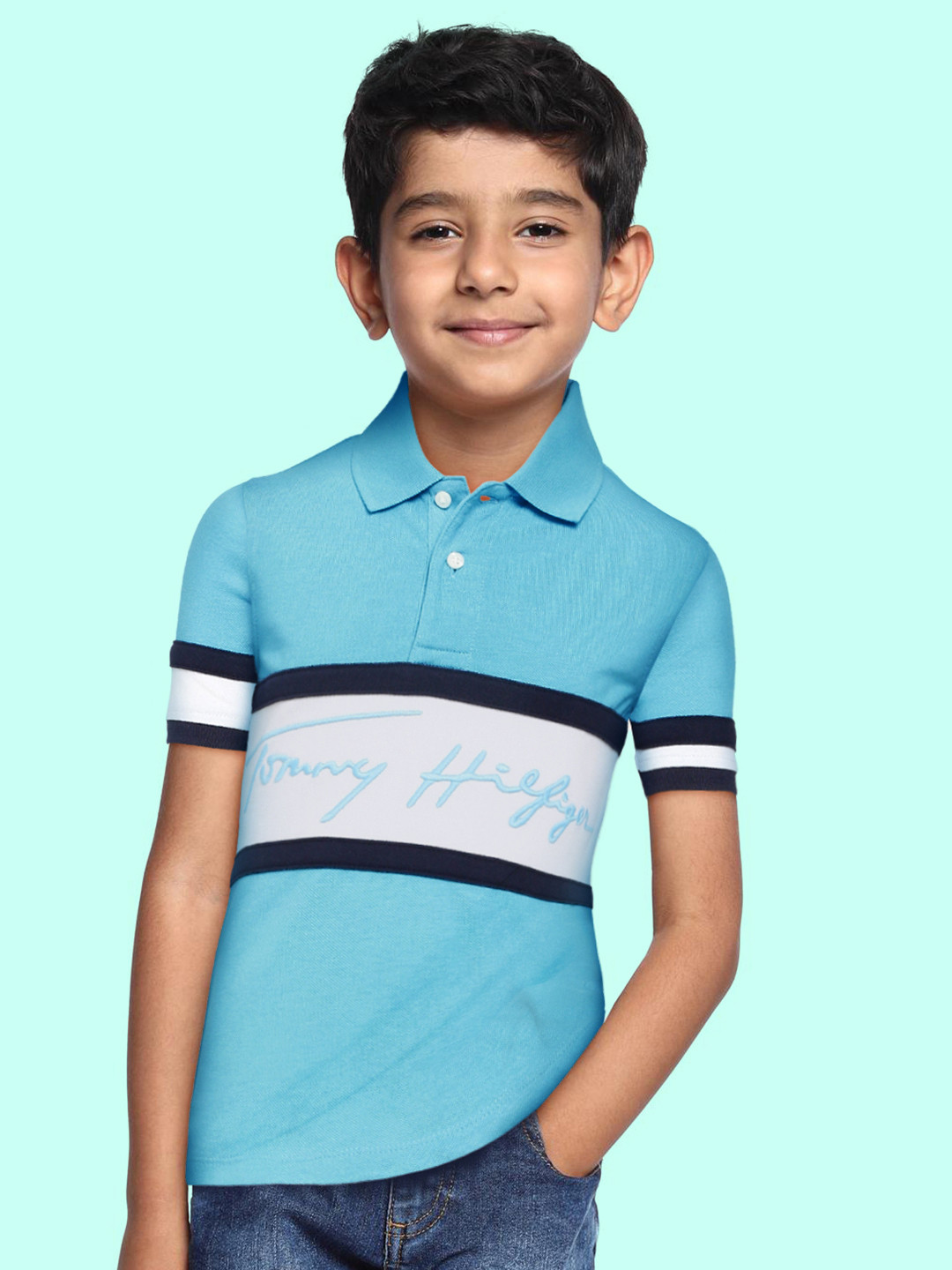 

Tommy Hilfiger Boys Blue & White Colourblocked Brand Logo Embroidered Pure Cotton T-shirt