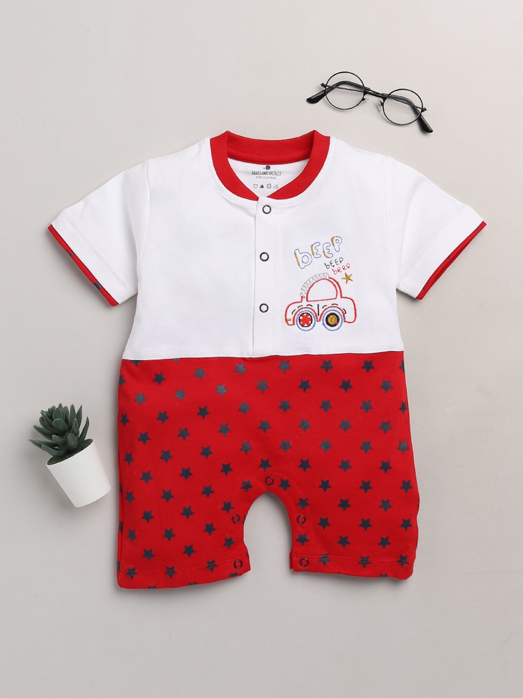 

BRATS AND DOLLS Infant Boys Red & White Printed Cotton Rompers