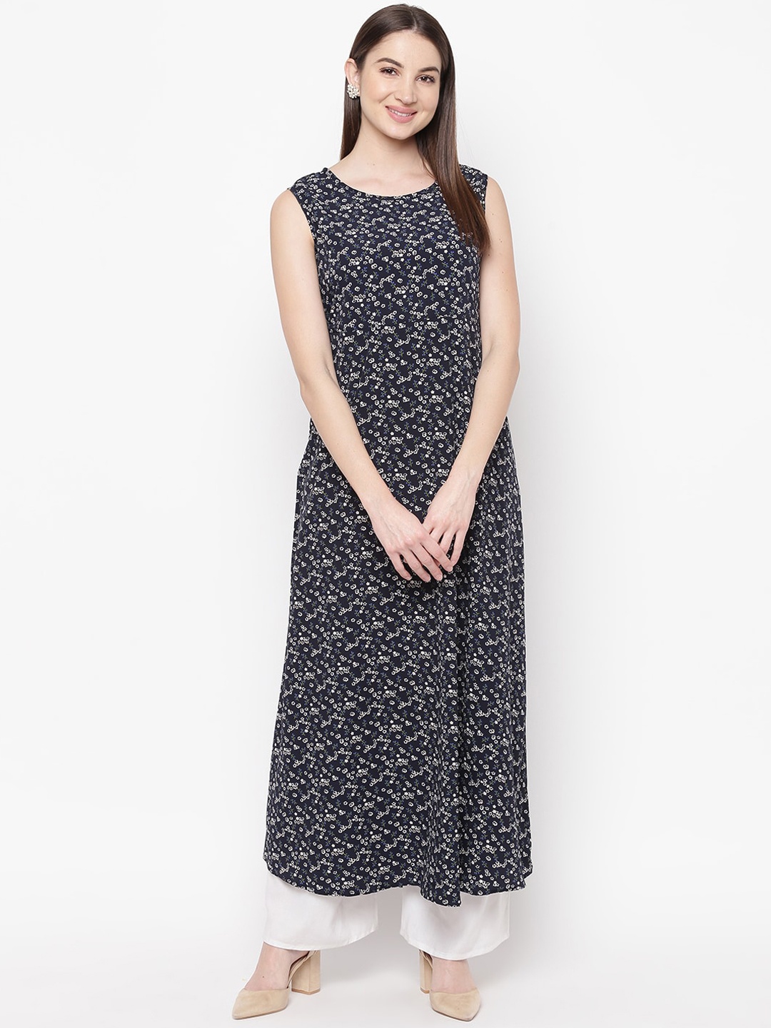 

Napra Women Blue & White Floral Printed Crepe Kurta
