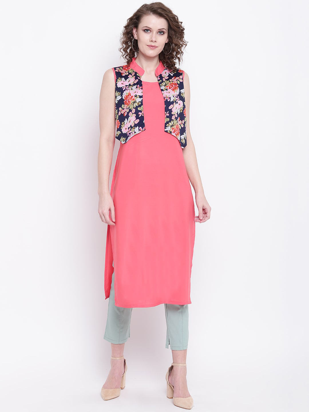 

Napra Women Pink Floral Printed Crepe Kurta