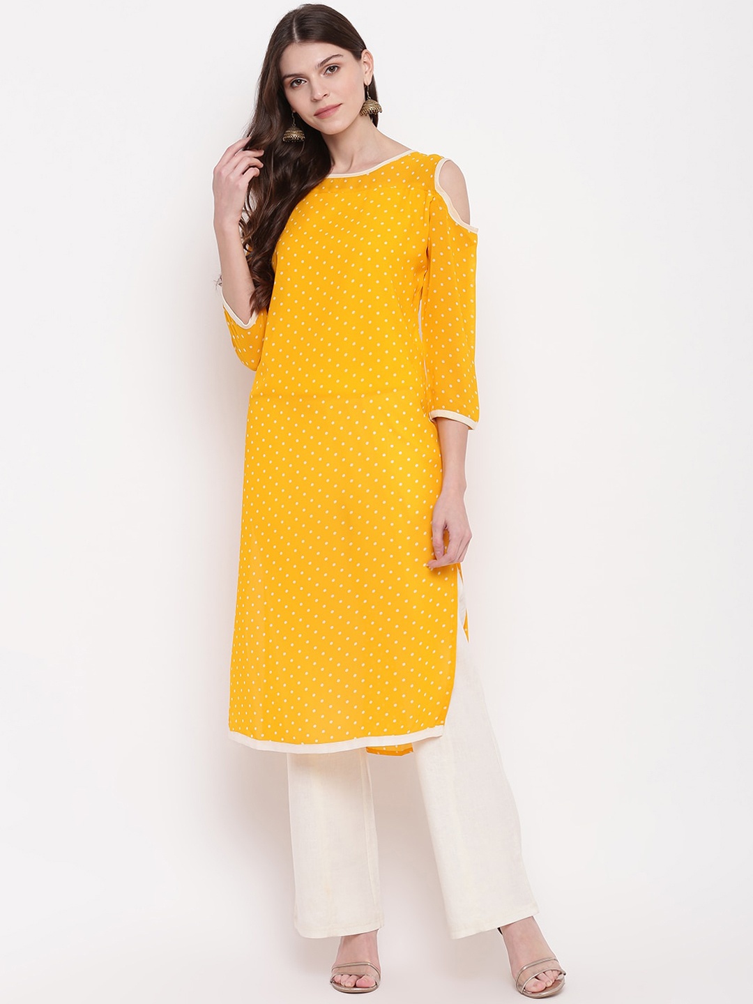

Napra Women Yellow Polka Dots Printed Cold-Shoulder Sleeves Straight Kurta
