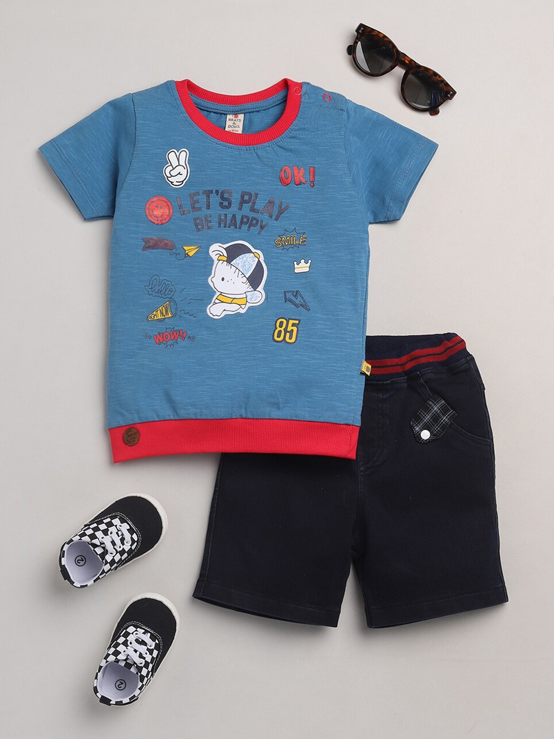 

BRATS AND DOLLS Boys Blue & Navy Blue Printed T-shirt with Shorts