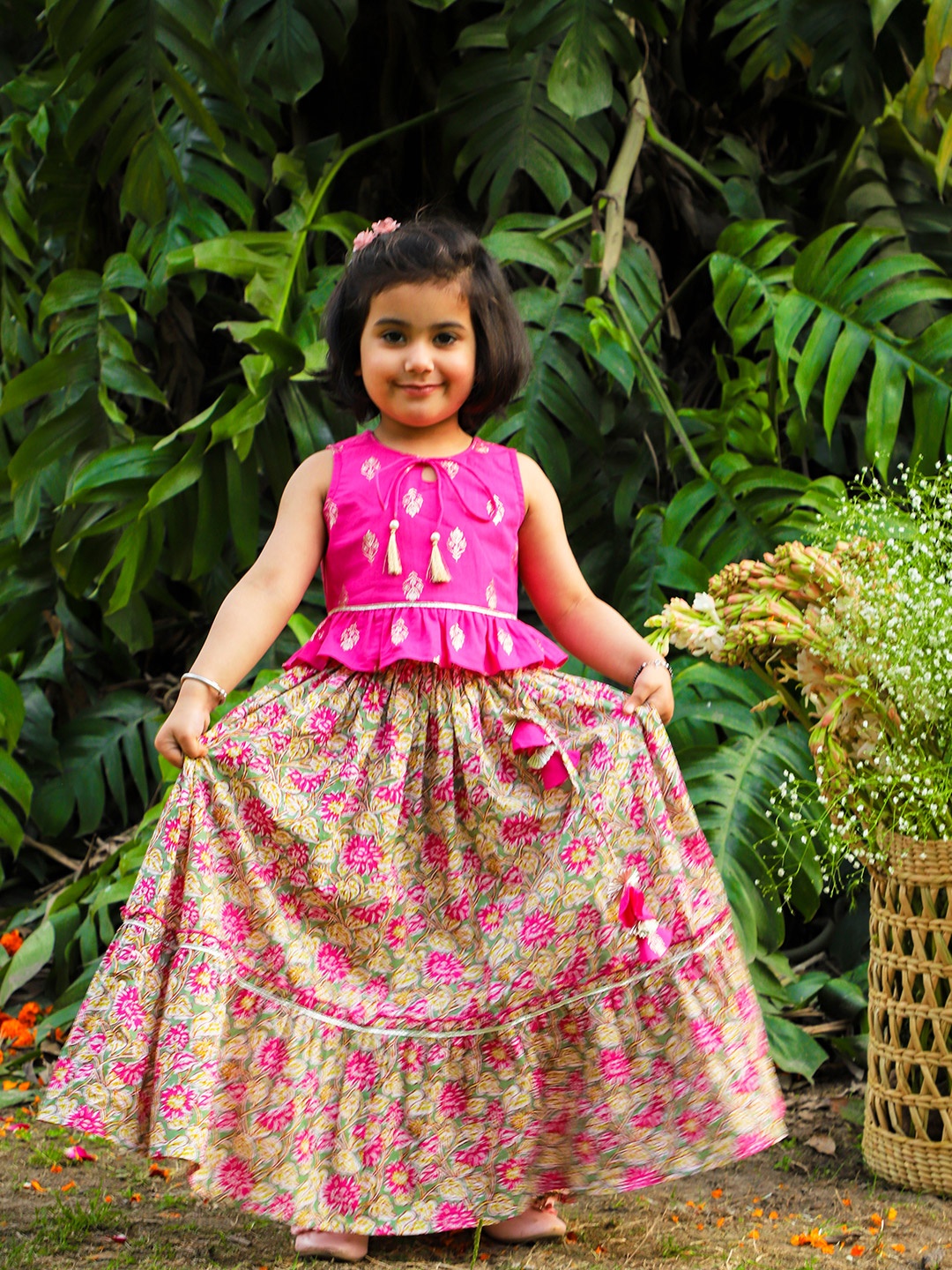 

LIL DRAMA Girls Pink & Green Floral Printed Ready to Wear Lehenga Choli