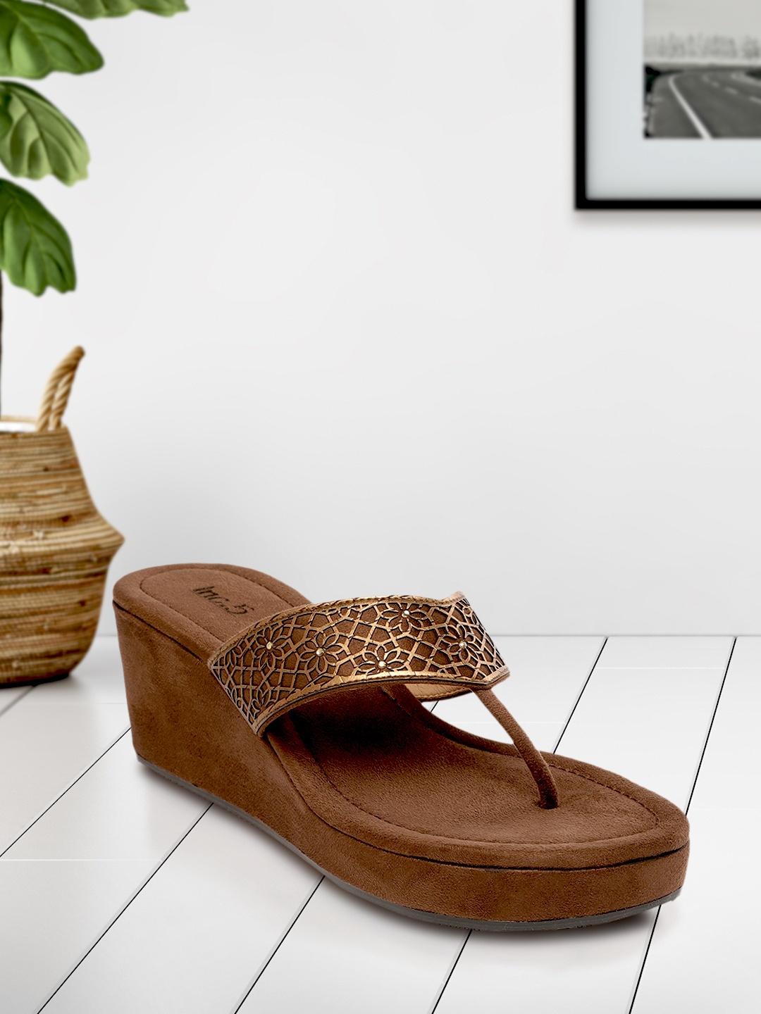 

Inc 5 Brown Printed Suede Party Wedge Sandals