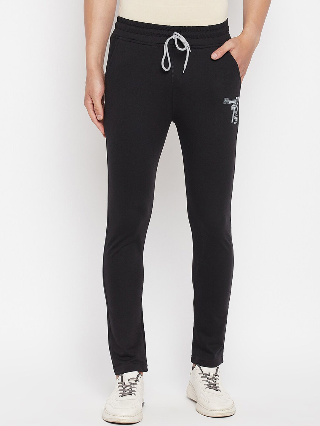 

FirstKrush Men Black Solid Cotton Track Pants