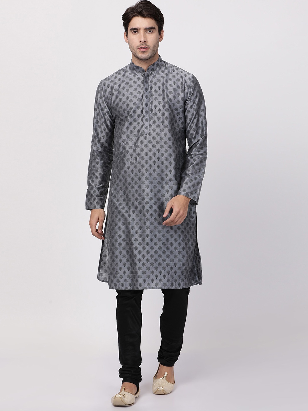 

VASTRAMAY Men Grey Ethnic Motifs Printed Kurta with Churidar