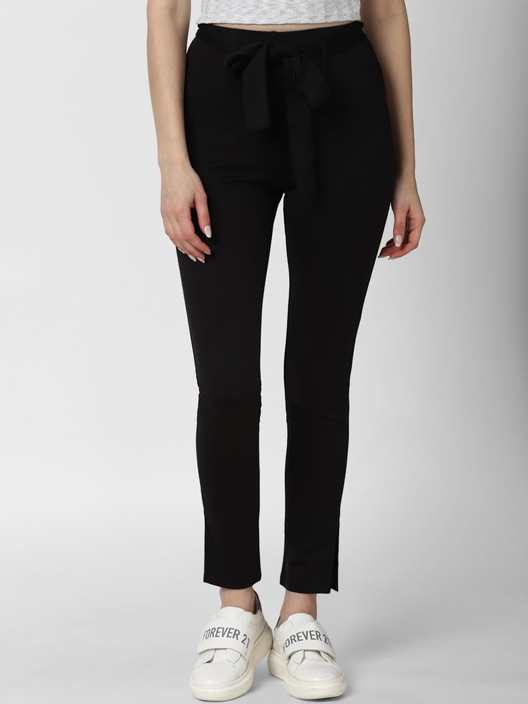 

FOREVER 21 Women Black Solid Leggings