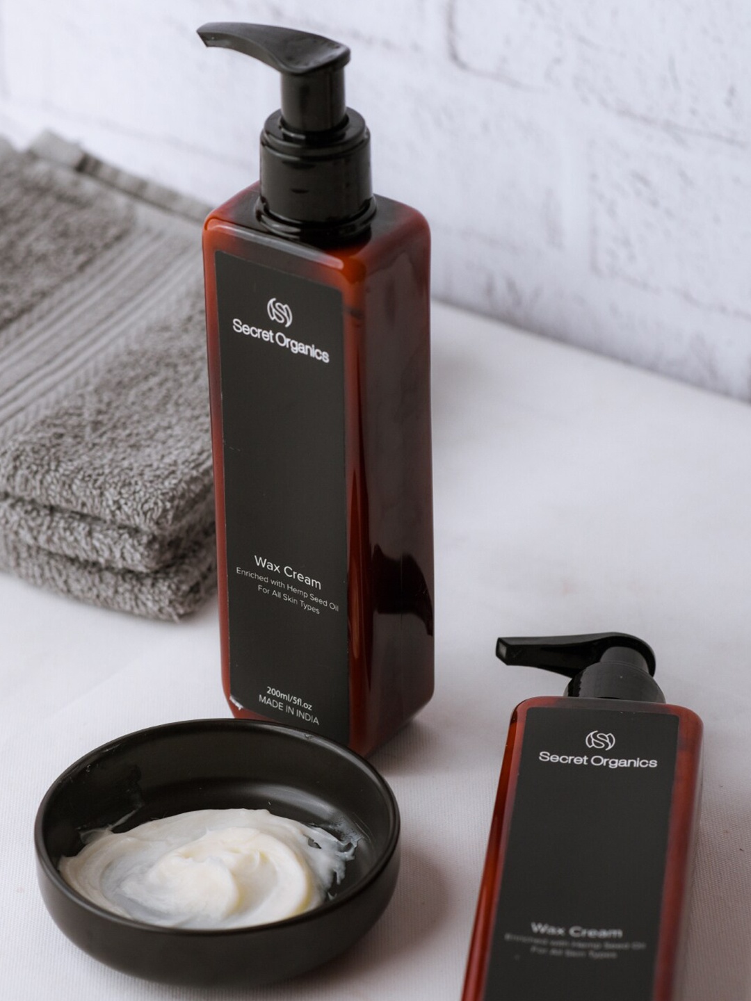 

Secret Organics Wax Cream with Hemp Seed Oil for All Skin Types - 200 ml, Black