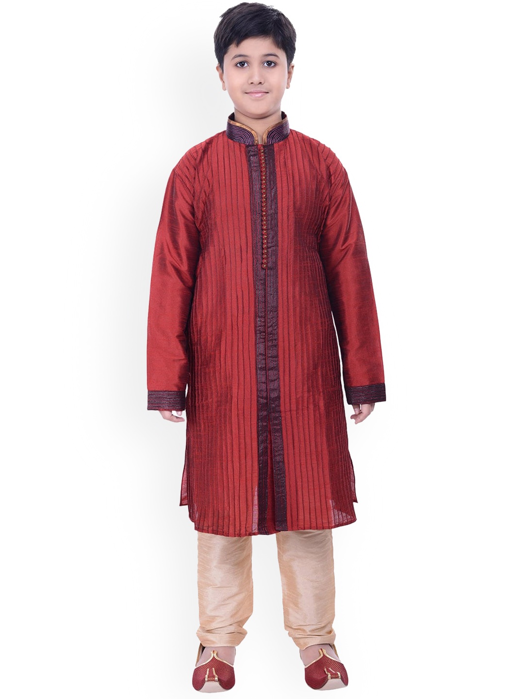 

Manyavar Boys Maroon Striped Kurta with Pyjamas