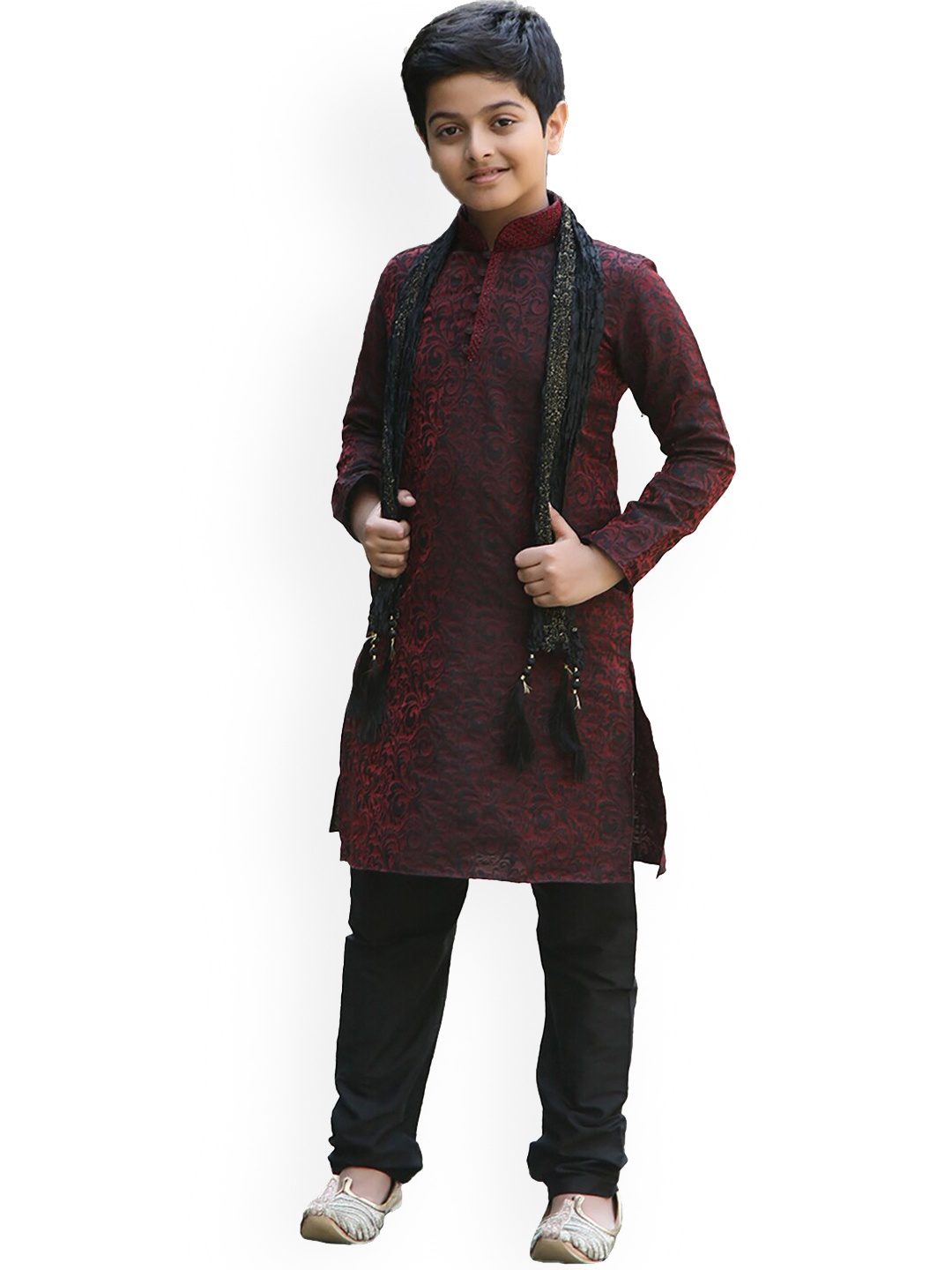 

Manyavar Boys Maroon Embroidered Kurta with Churidar