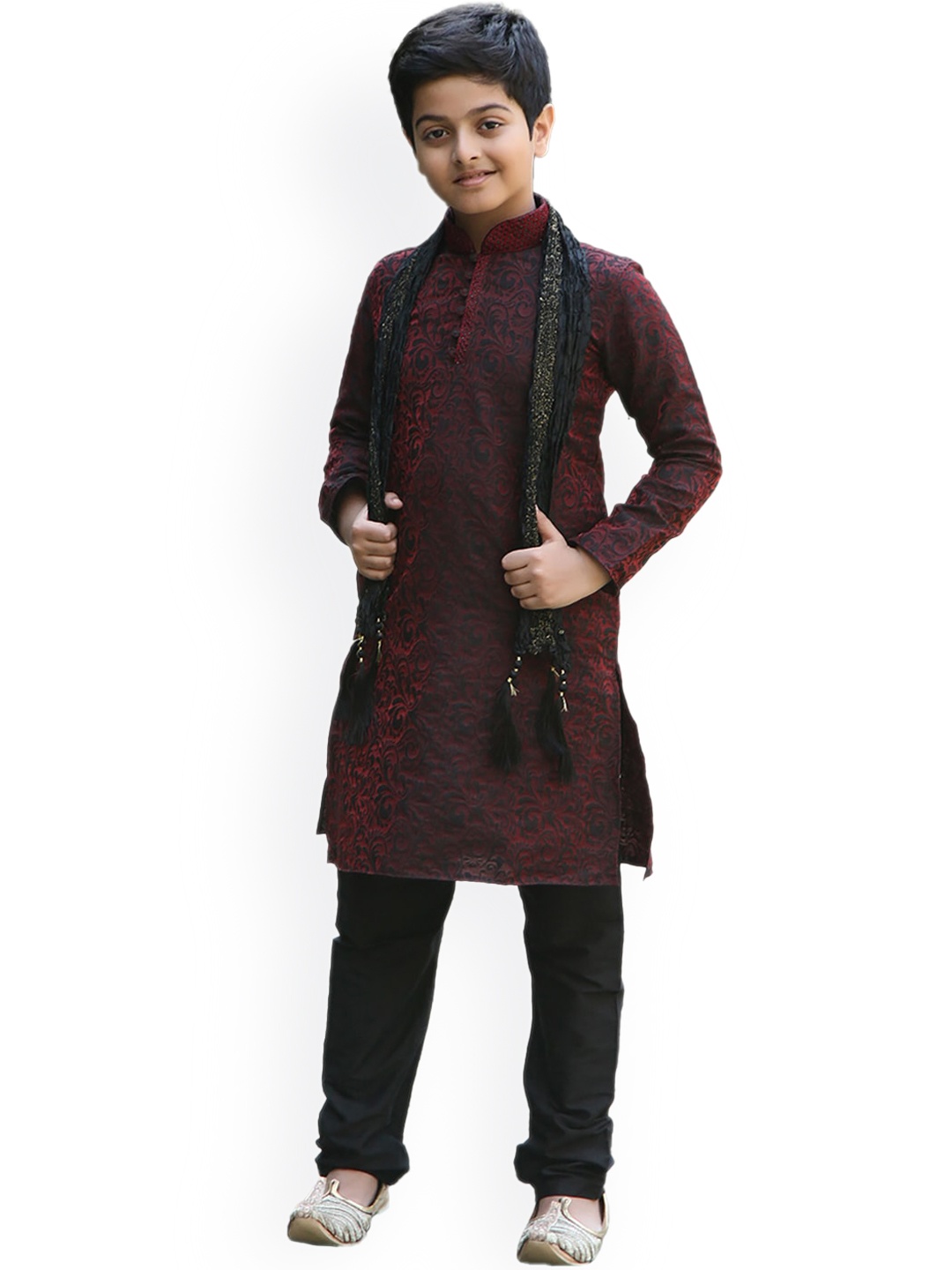 

Manyavar Boys Maroon Embroidered Kurta with Churidar