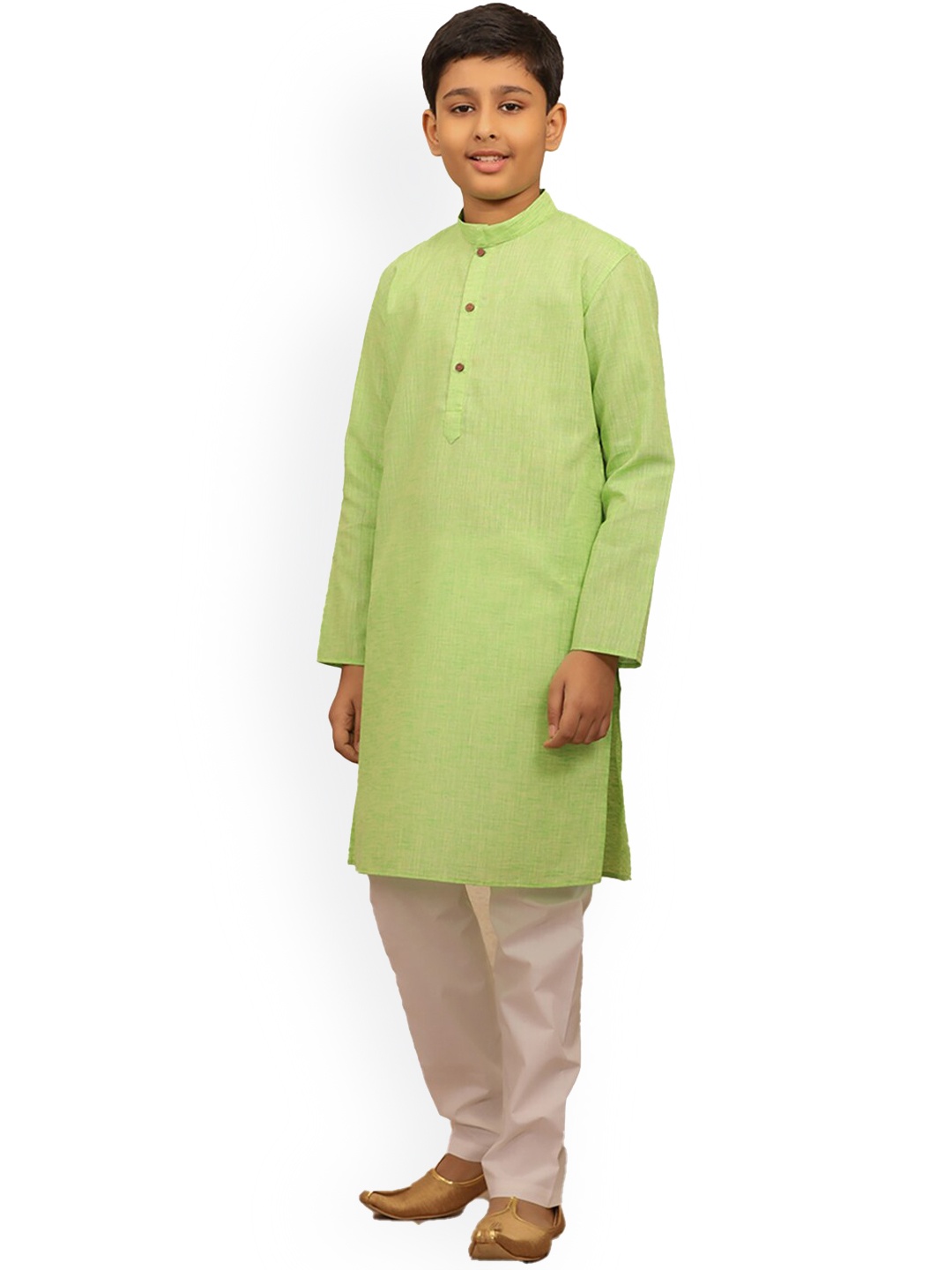 

Manyavar Boys Green Solid Kurta with Pyjamas