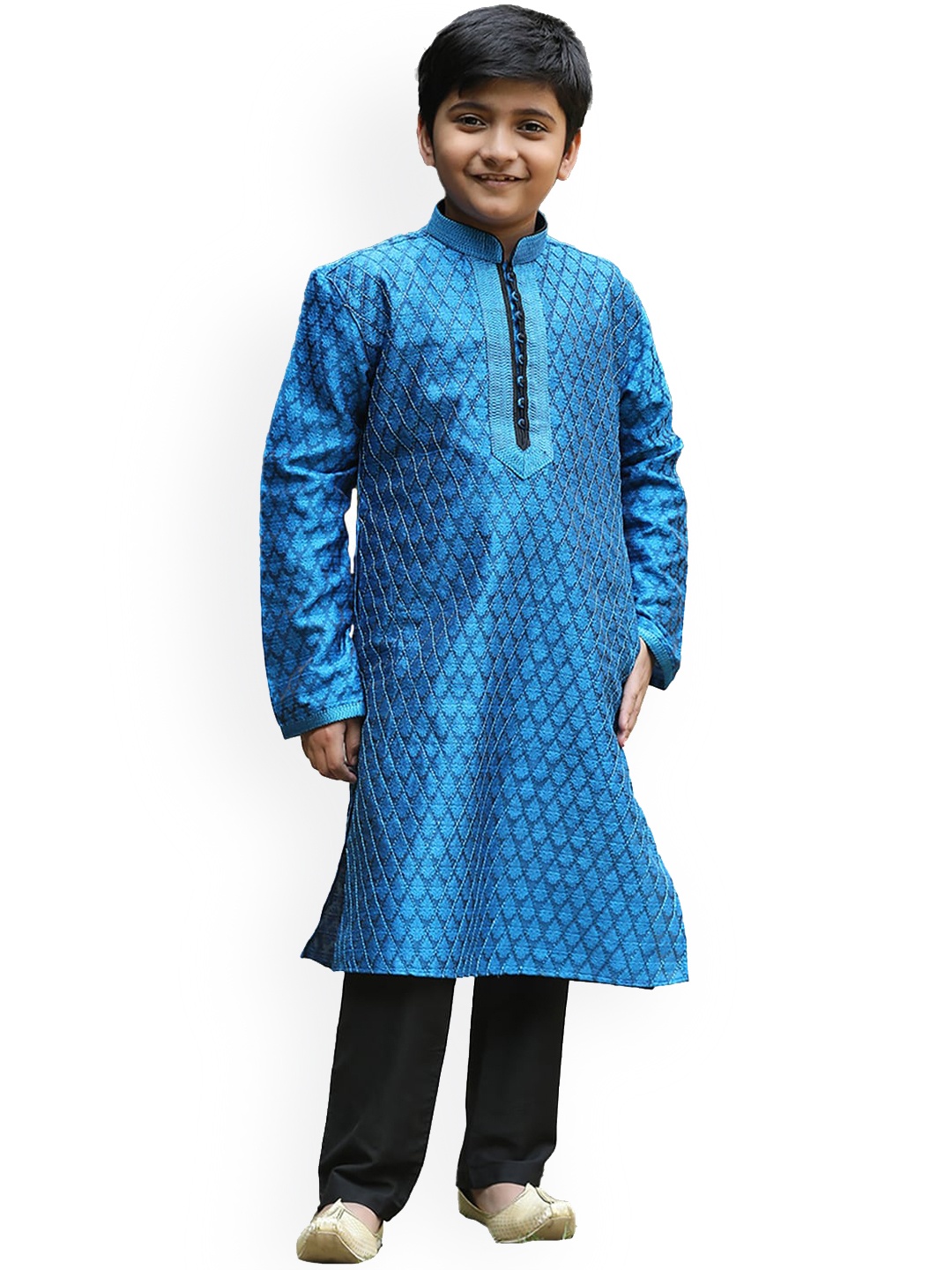 

Manyavar Boys Blue SiIk Blend Woven Design Kurta with Pyjamas