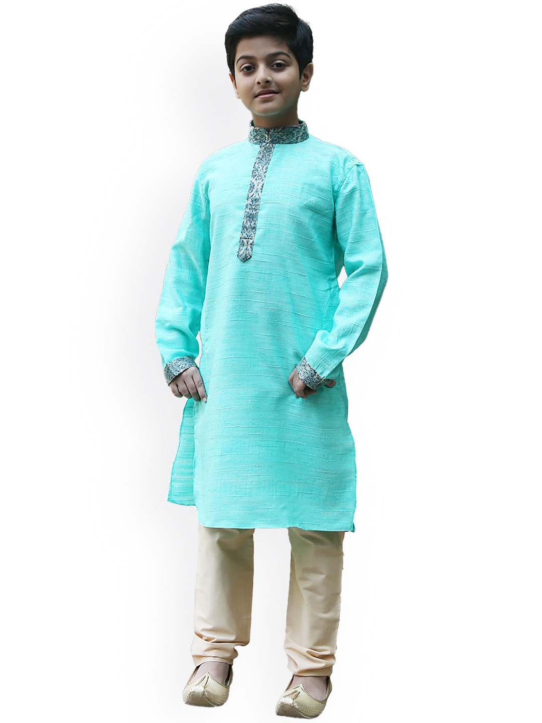 

Manyavar Boys Straight Kurta With Churidar, Green